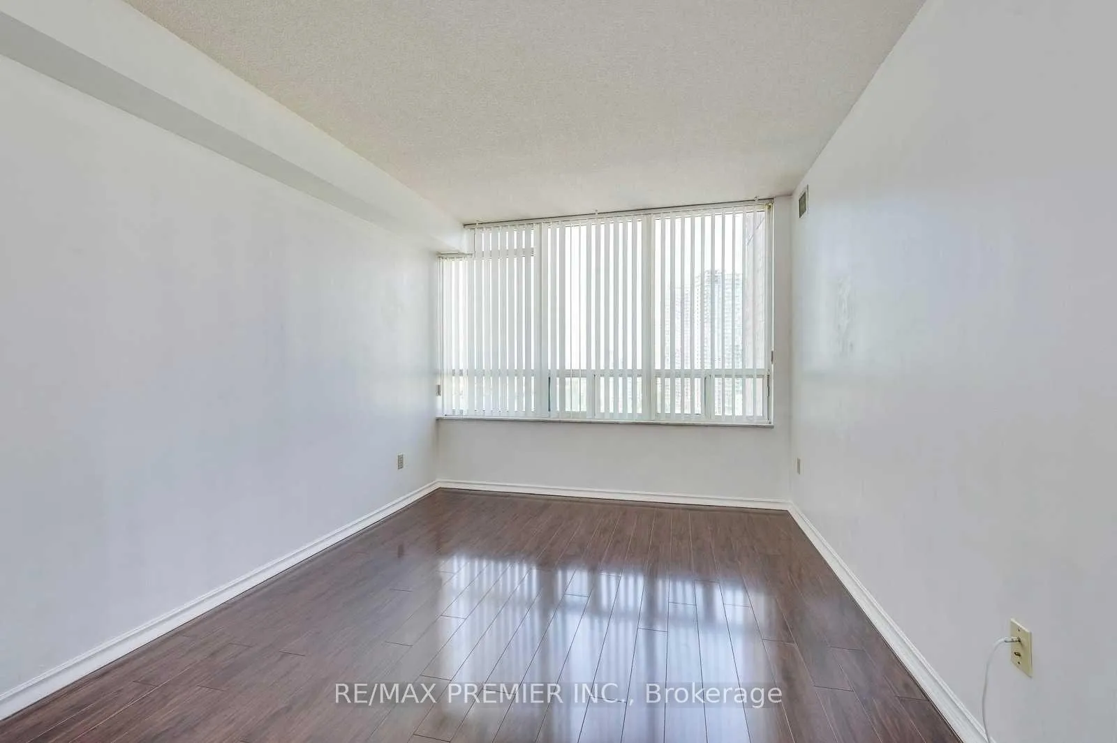 Photo 20 of Unit 1809, 285 Enfield Place, Mississauga, City Centre — HOMEH