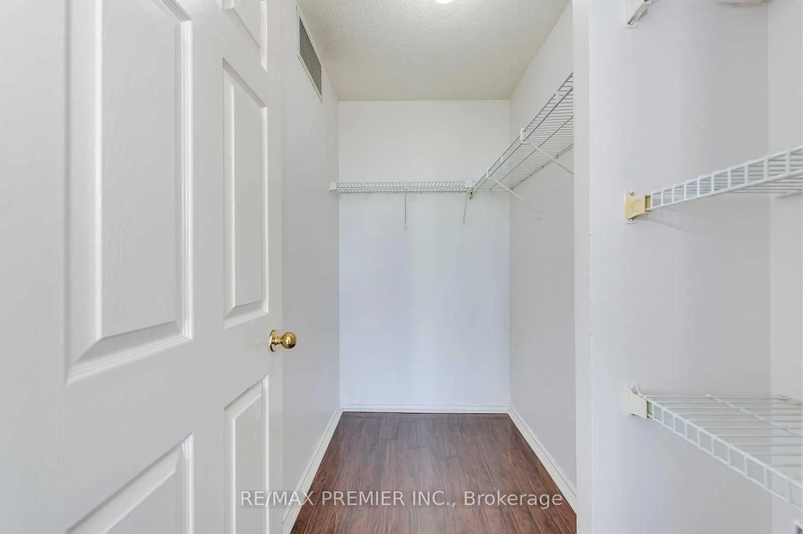 Photo 23 of Unit 1809, 285 Enfield Place, Mississauga, City Centre — HOMEH