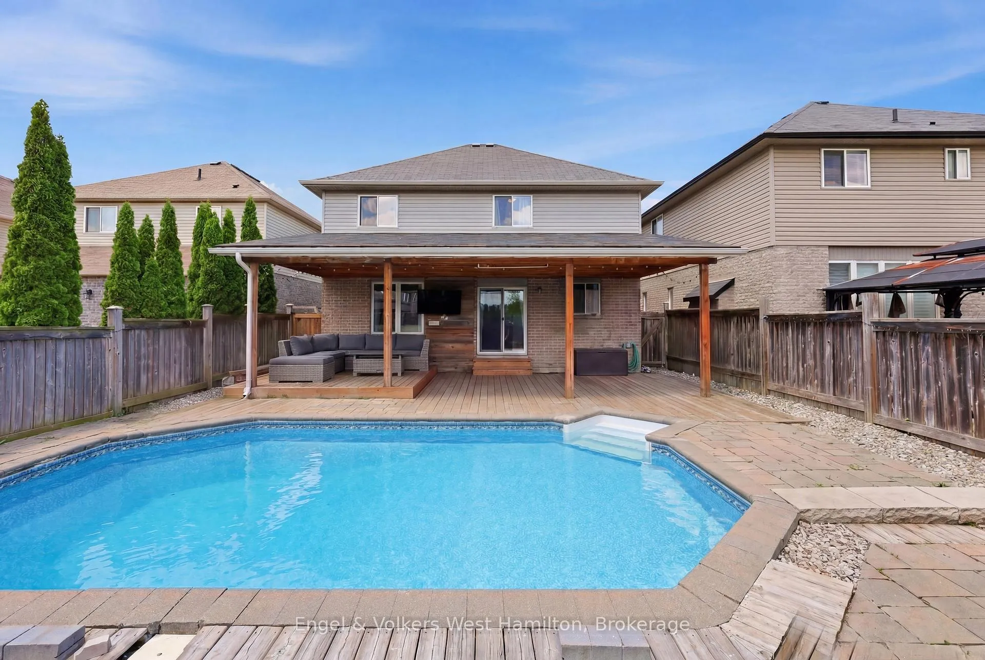 Photo 3 of 83 Davinci Boulevard, Hamilton, Carpenter — HOMEH