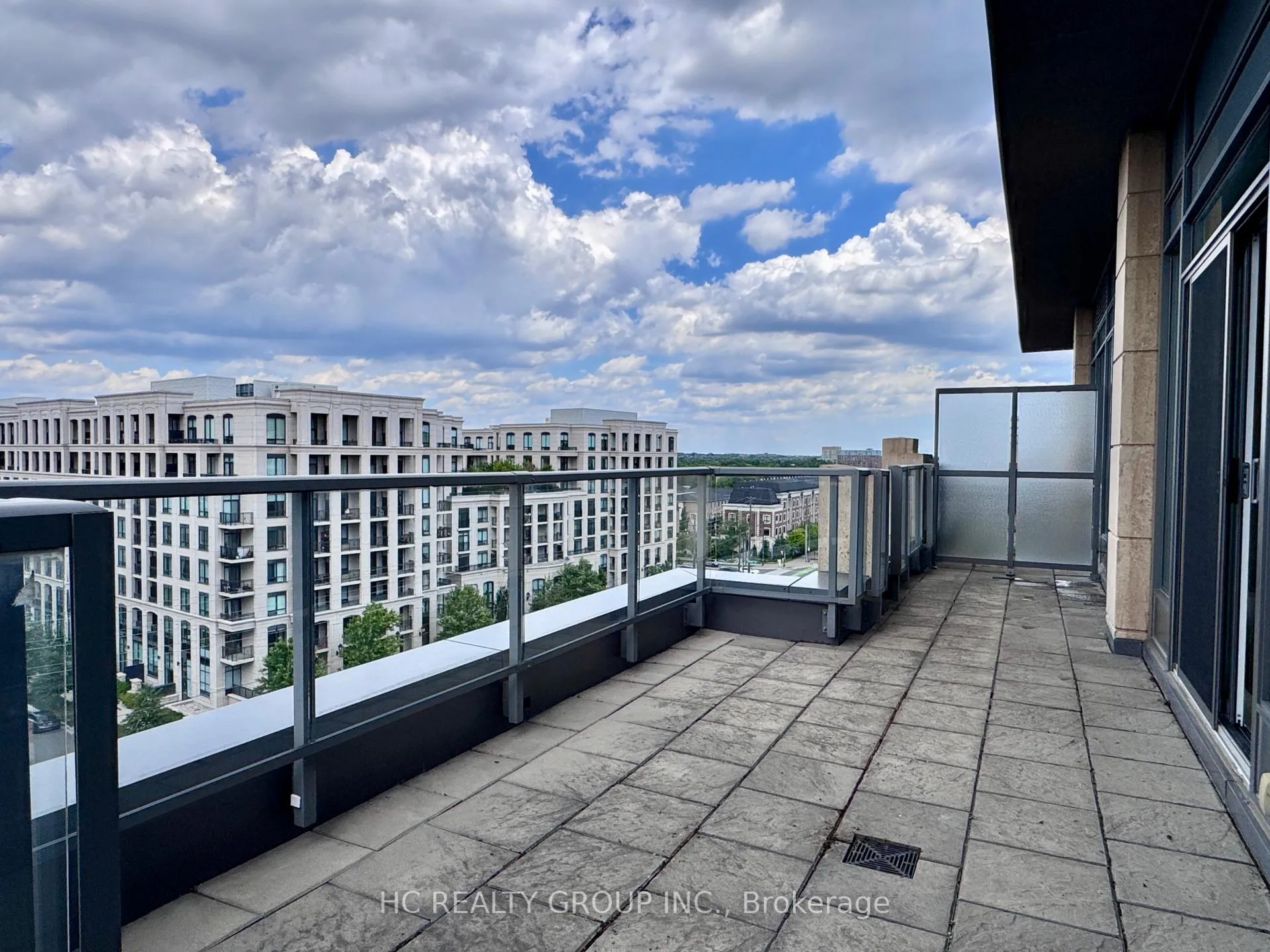 Photo 1 of Unit PH12, 28 uptown Drive, Markham, Unionville — HOMEH