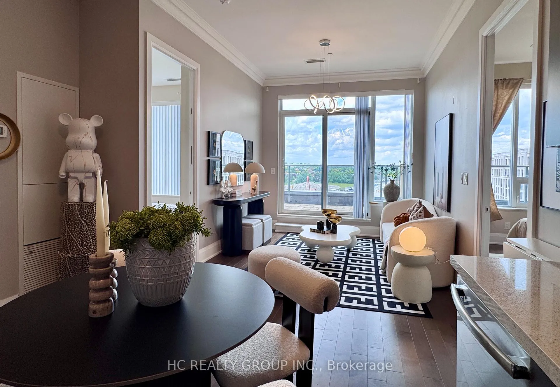 Photo 4 of Unit PH12, 28 uptown Drive, Markham, Unionville — HOMEH