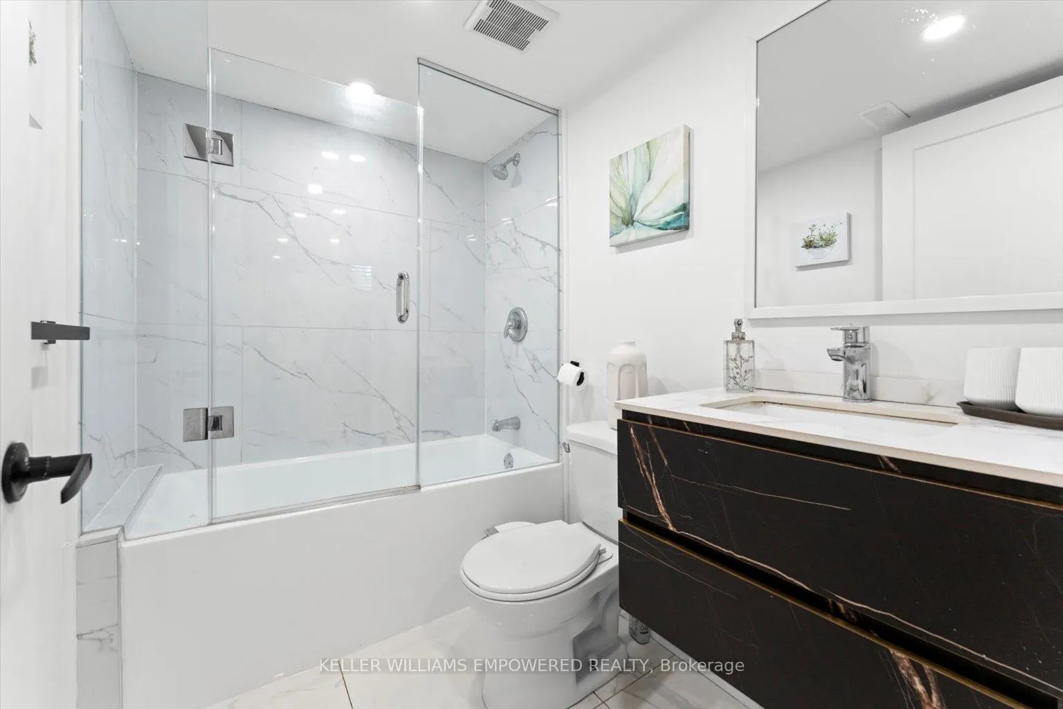 Photo 17 of Unit Lower 1, 65 Murray Drive, Aurora, Aurora Highlands — HOMEH