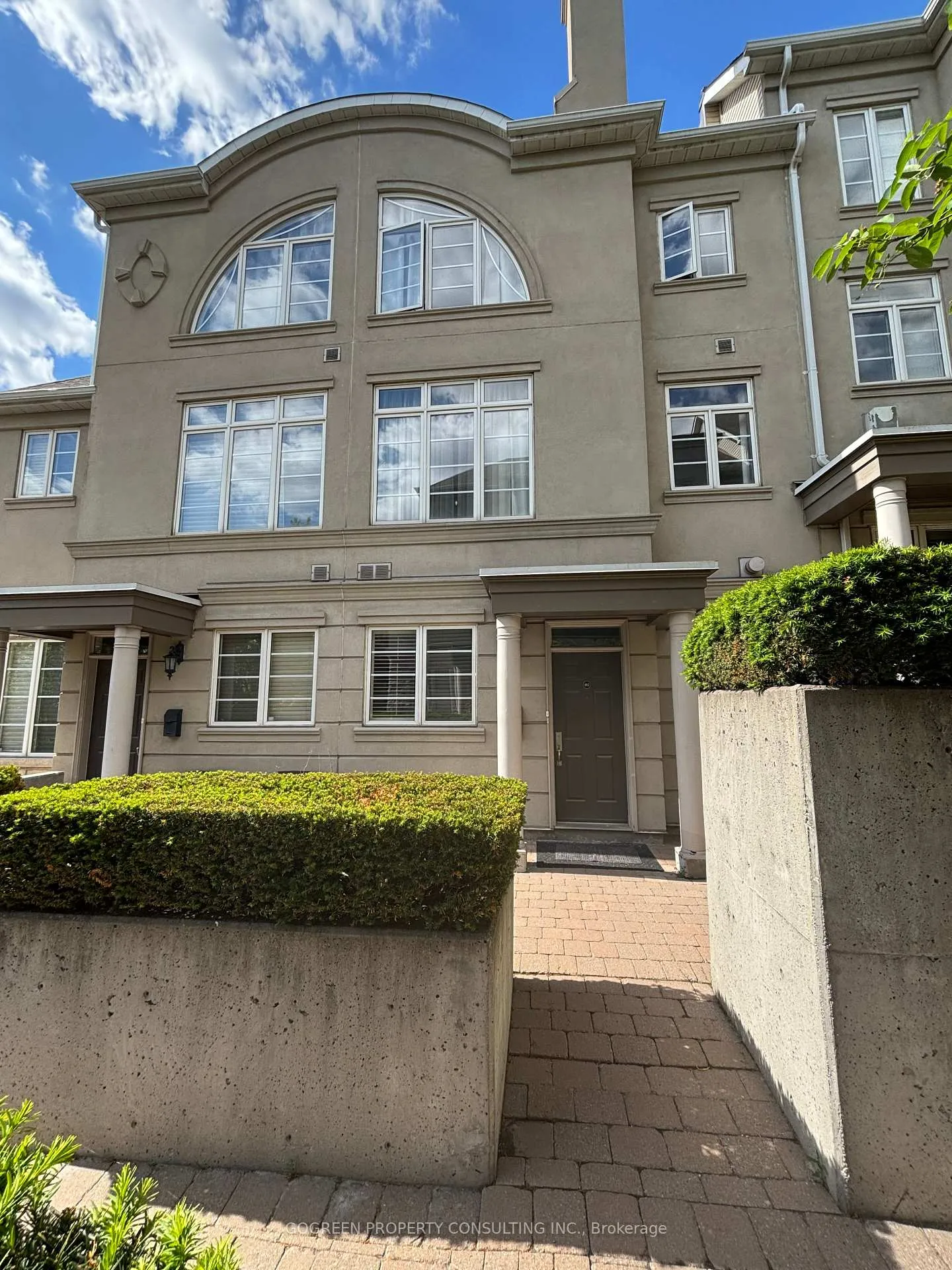 Photo 1 of Unit 102, 45 York Mills Road, North York, Bridle Path-Sunnybrook-York Mills — HOMEH