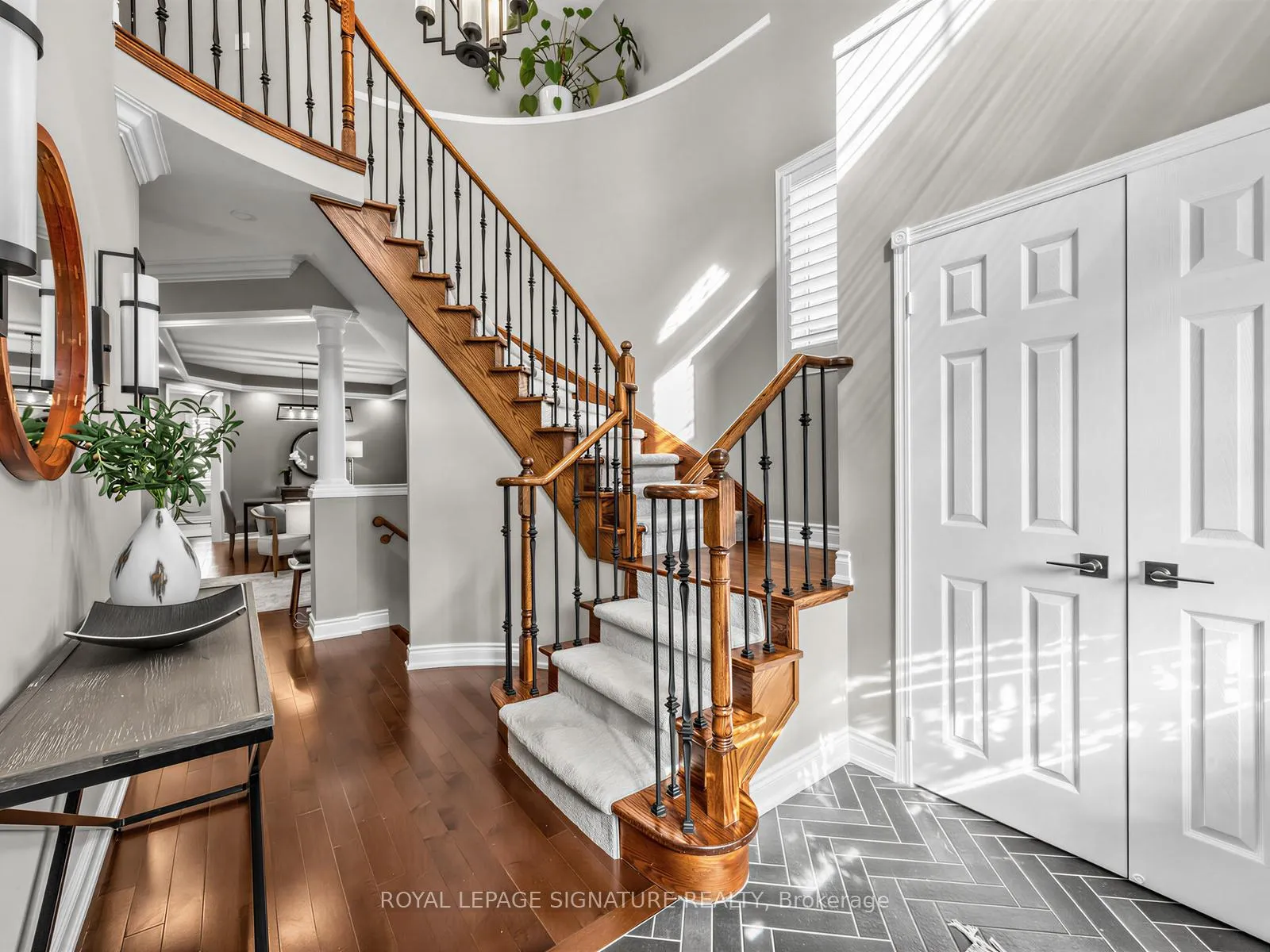 Photo 2 of 19 Havenwood Place, Whitby, Port Whitby — HOMEH