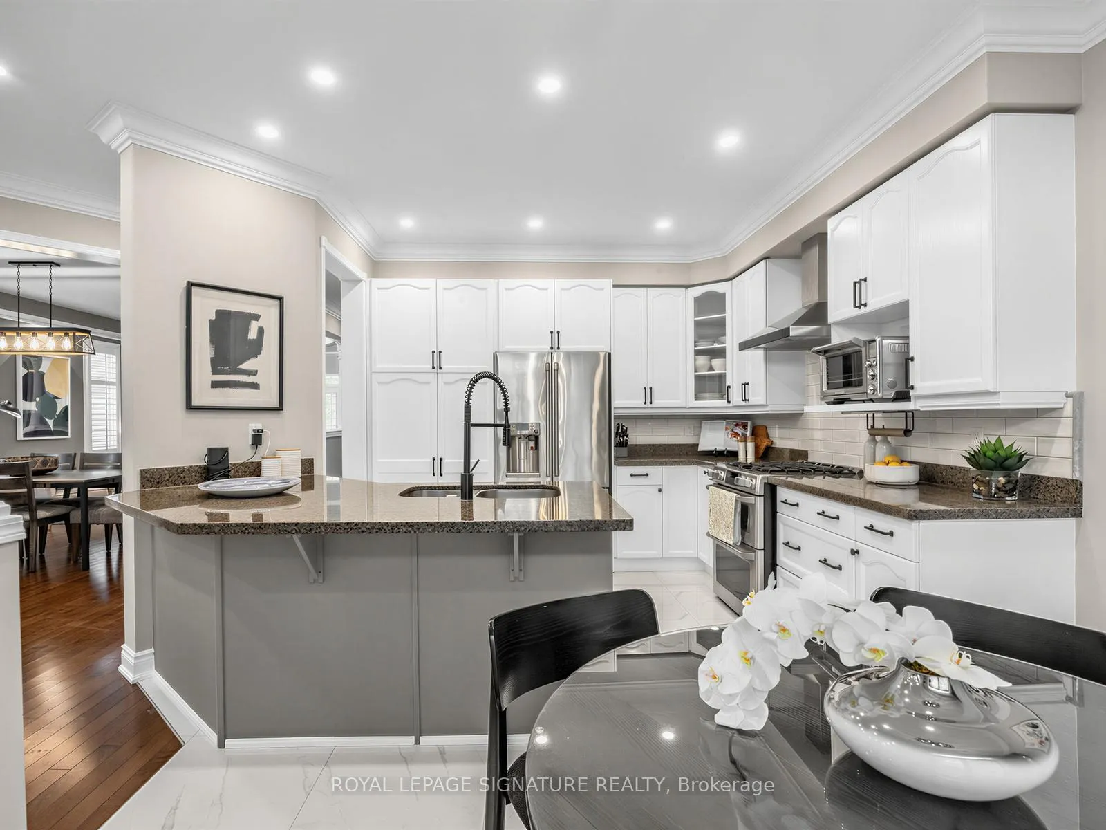 Photo 14 of 19 Havenwood Place, Whitby, Port Whitby — HOMEH