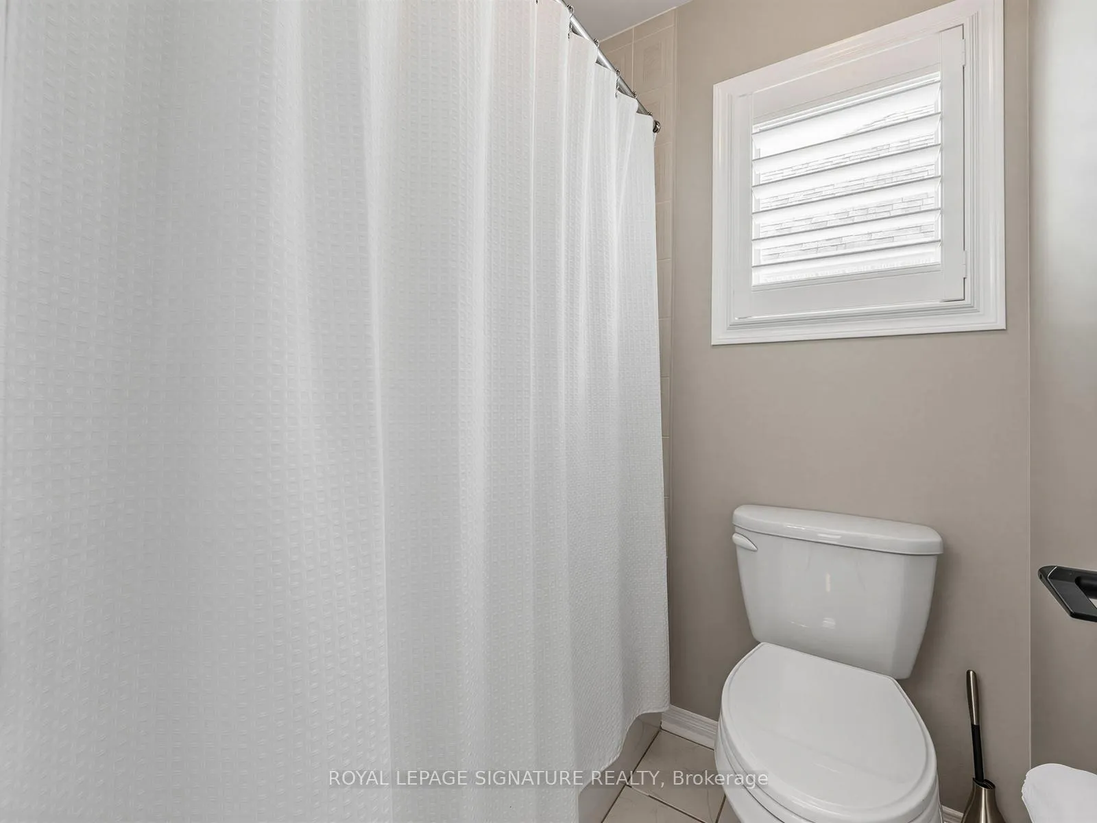 Photo 41 of 19 Havenwood Place, Whitby, Port Whitby — HOMEH