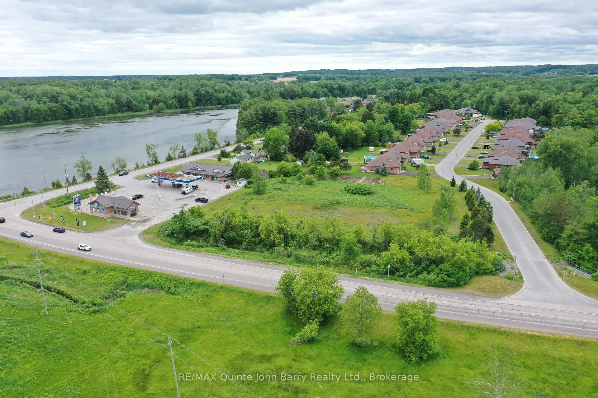 Photo 2 of County Rd 40, Quinte West, Murray Ward — HOMEH