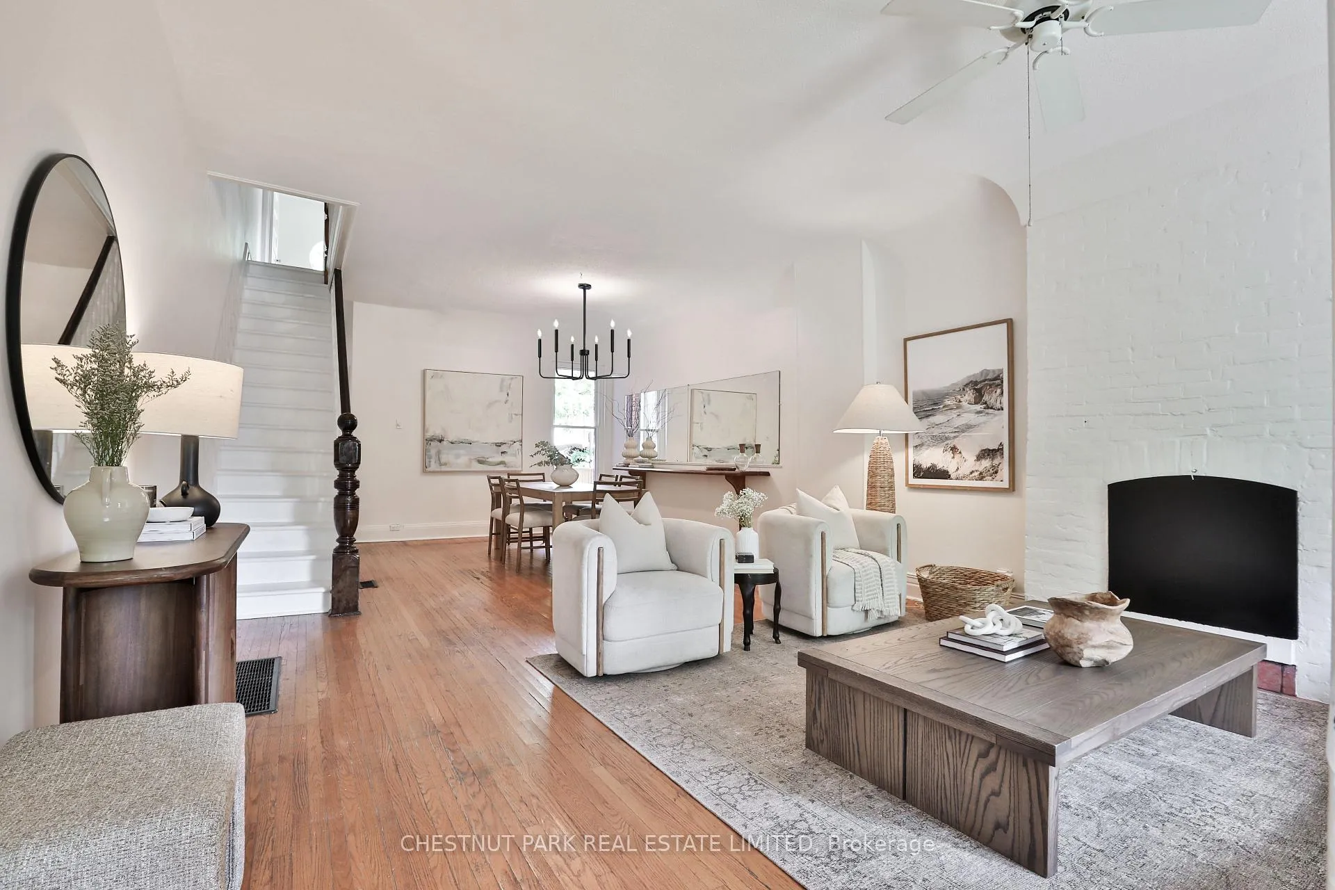 Photo 2 of 130 Wells Street, Toronto, The Annex — HOMEH