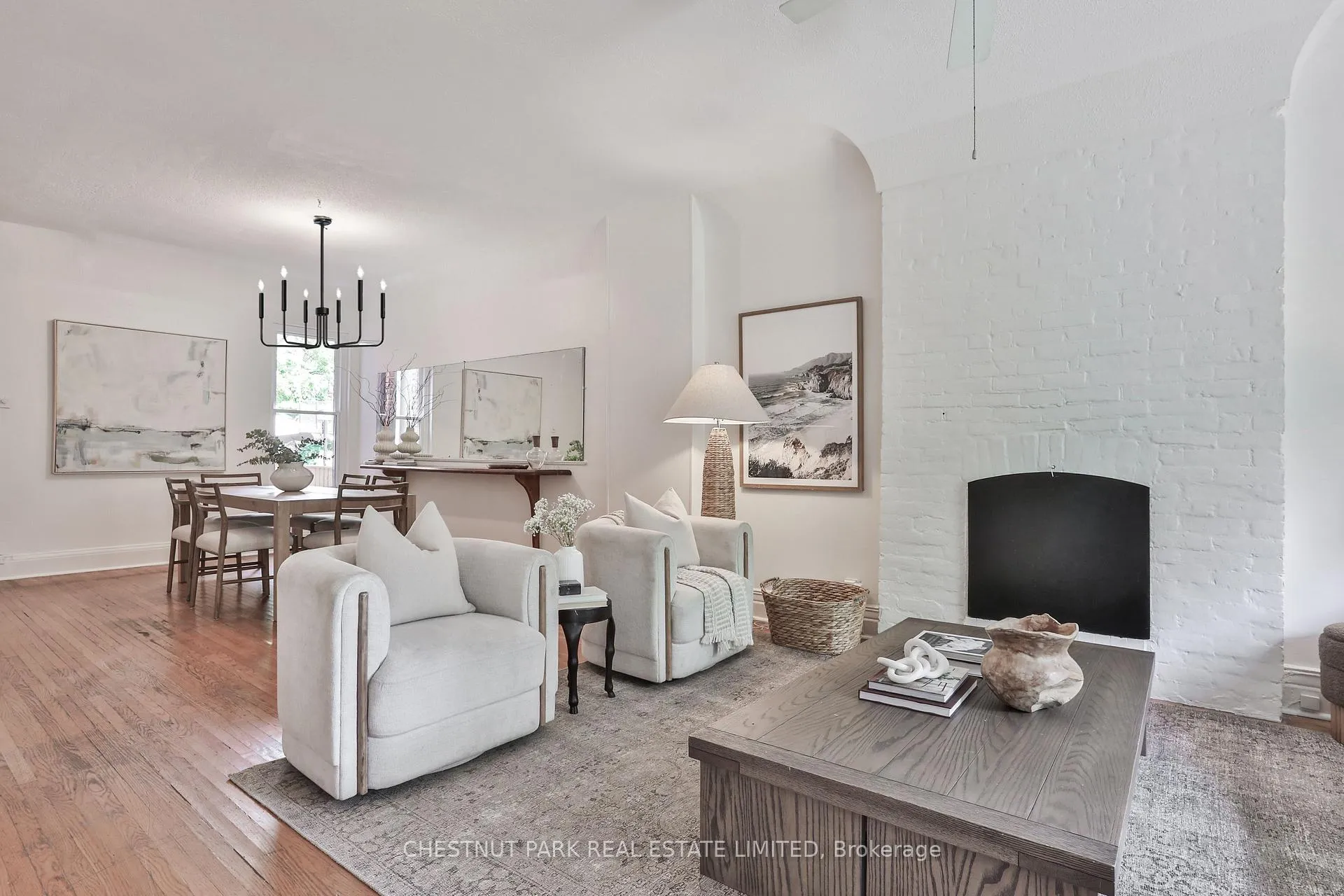 Photo 3 of 130 Wells Street, Toronto, The Annex — HOMEH
