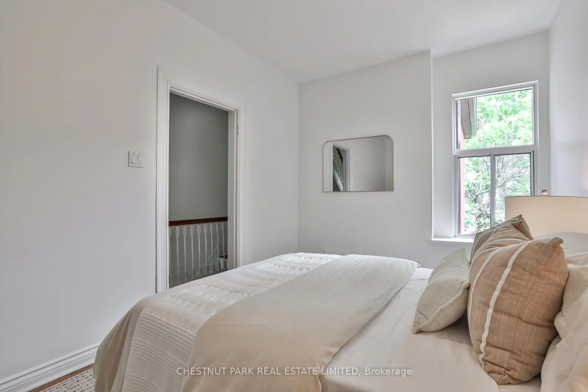 Photo 23 of 130 Wells Street, Toronto, The Annex — HOMEH