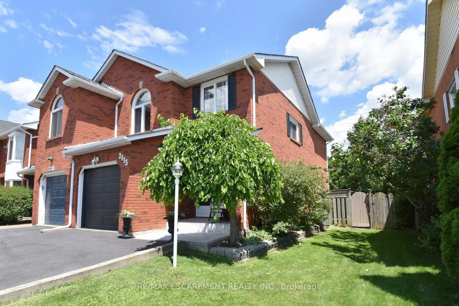 Photo 3 of 2113 Chrisdon Road, Burlington, Headon — HOMEH