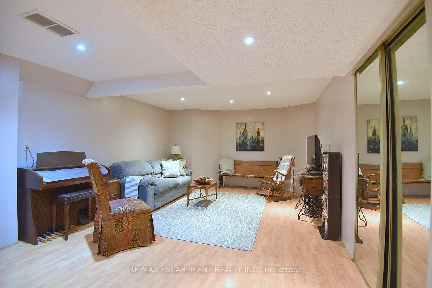 Photo 33 of 2113 Chrisdon Road, Burlington, Headon — HOMEH