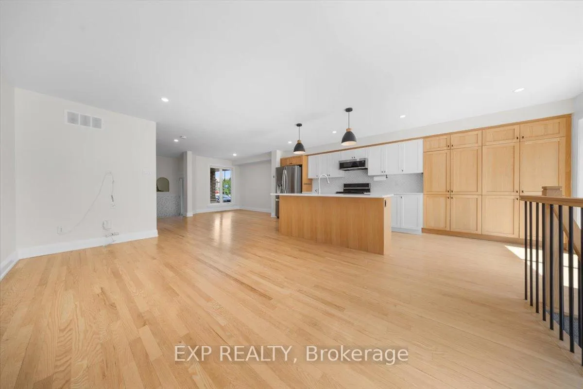 Photo 12 of 84 Porter Street, Ottawa, Stittsville (South) — HOMEH