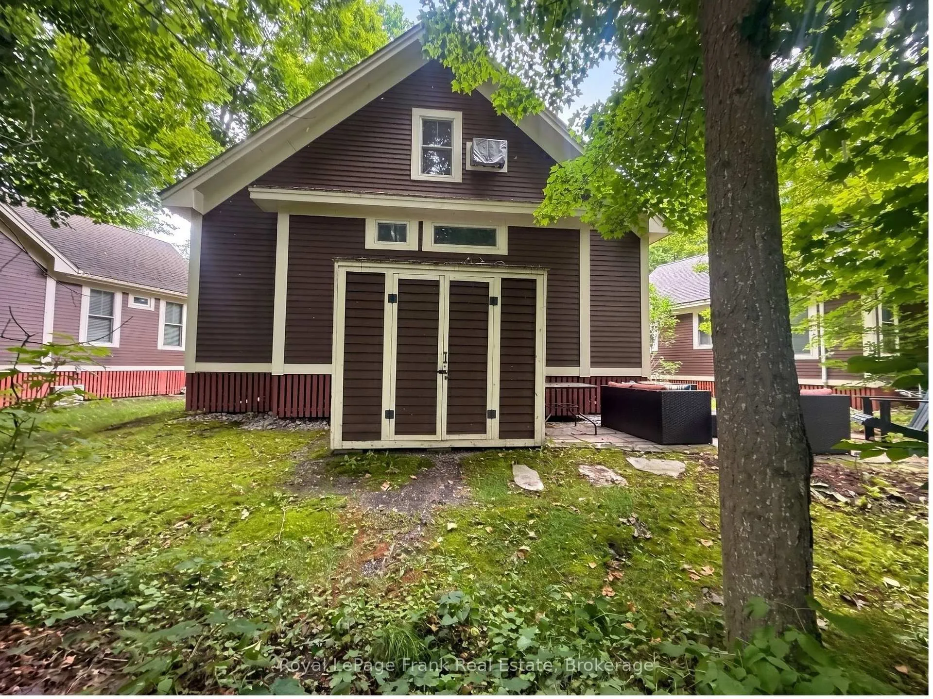 Photo 5 of Unit 130, 4 Chipmunk Lane, Prince Edward County, Athol Ward — HOMEH