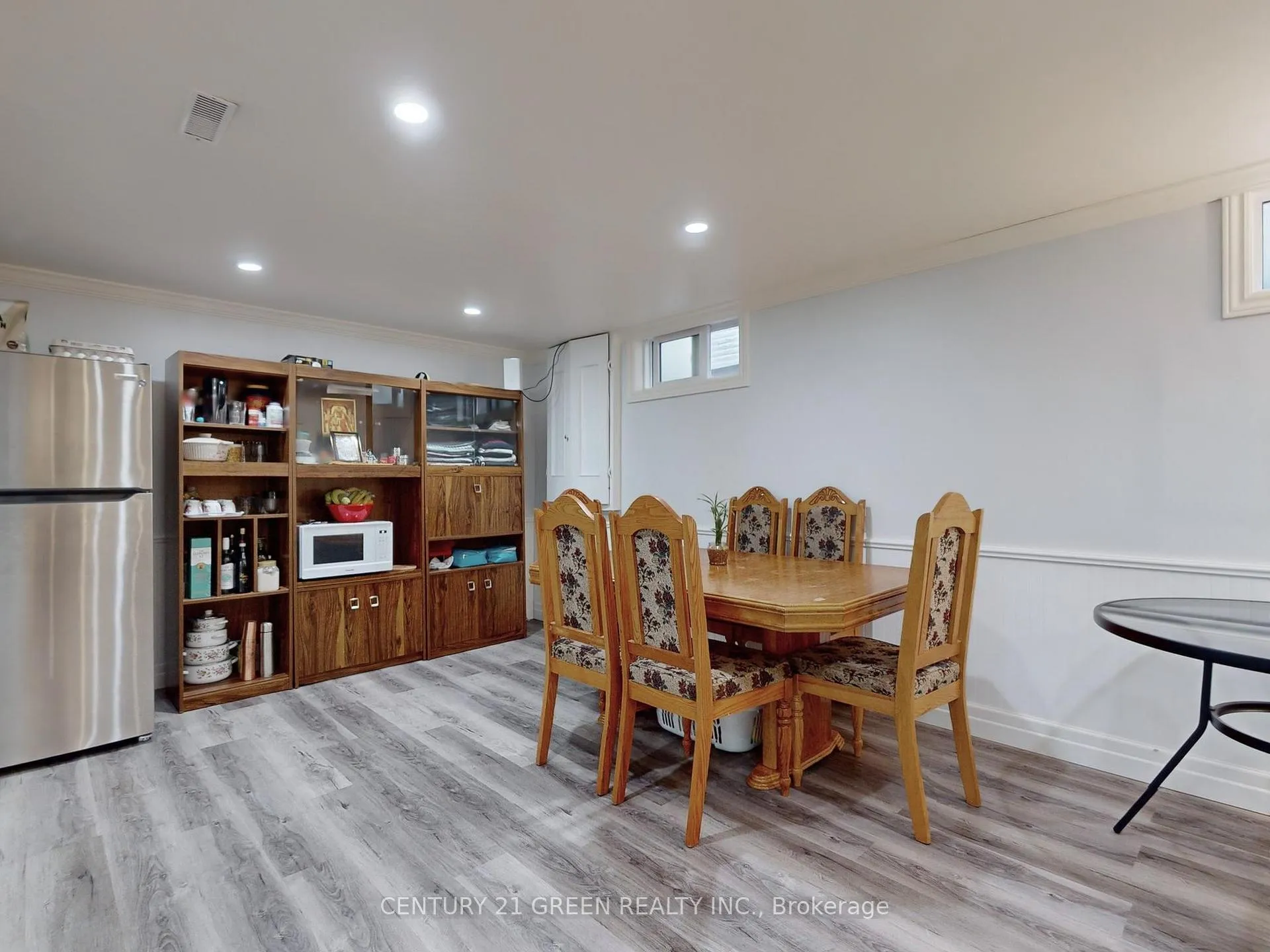 Photo 25 of 591 Dogwood Lane, Waterloo, Lakeshore Village — HOMEH