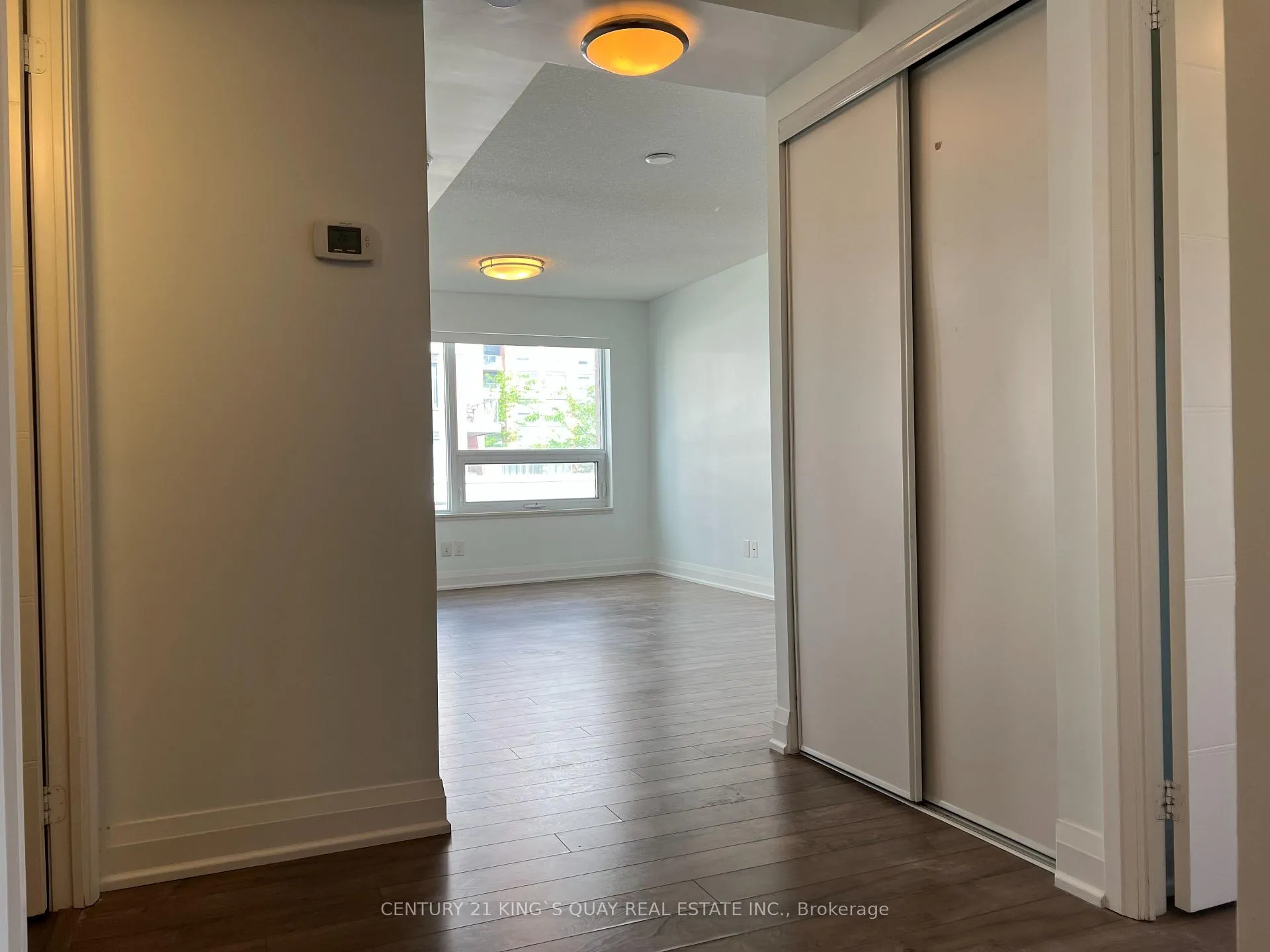 Photo 4 of Unit 511, 18 Uptown Drive, Markham, Unionville — HOMEH