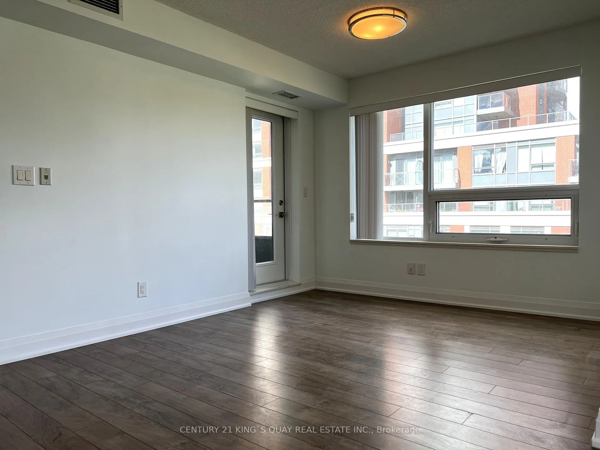 Photo 9 of Unit 511, 18 Uptown Drive, Markham, Unionville — HOMEH