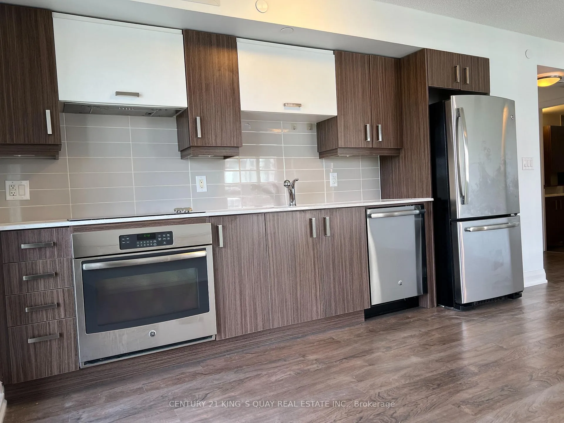 Photo 10 of Unit 511, 18 Uptown Drive, Markham, Unionville — HOMEH