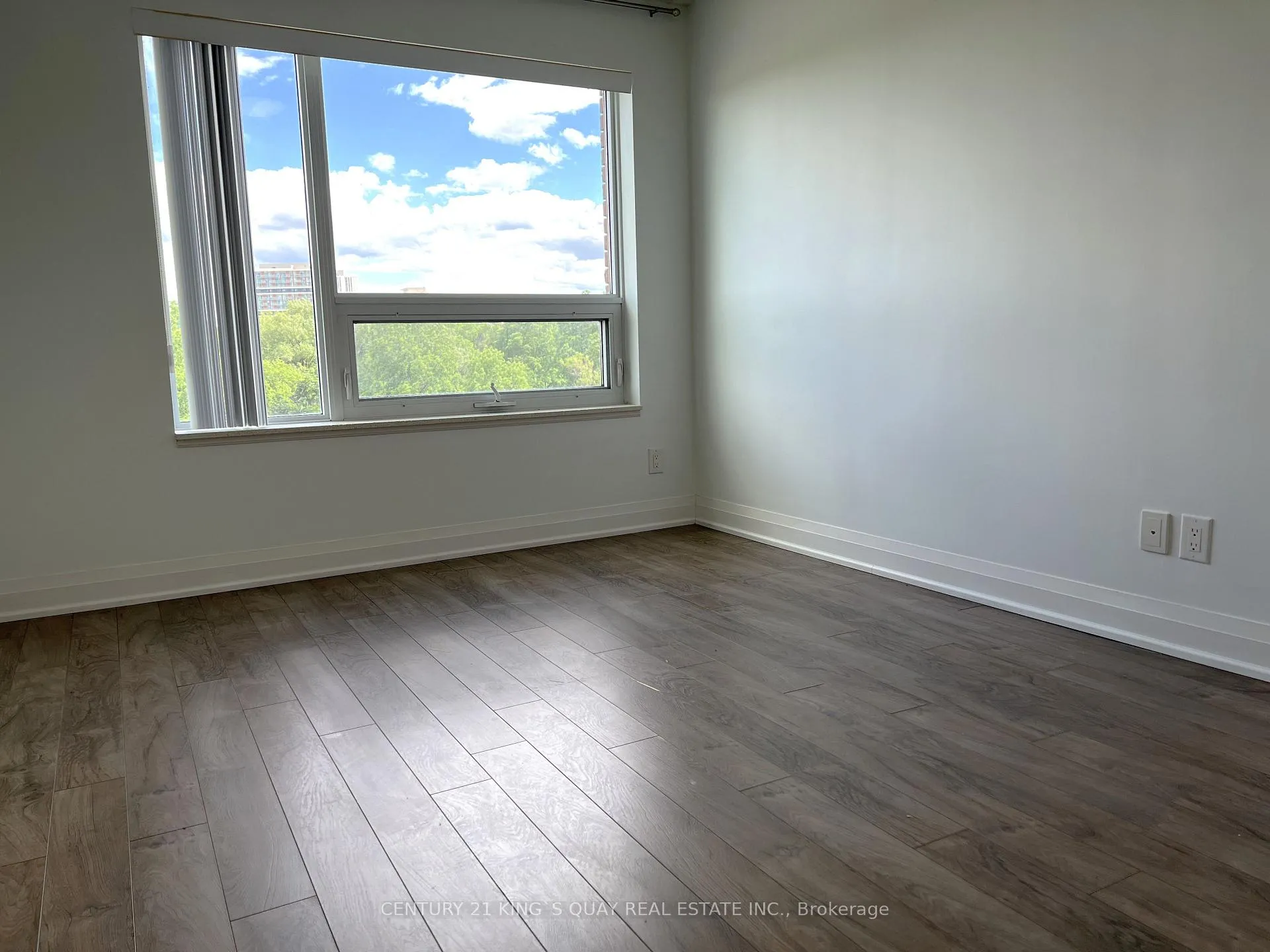 Photo 13 of Unit 511, 18 Uptown Drive, Markham, Unionville — HOMEH