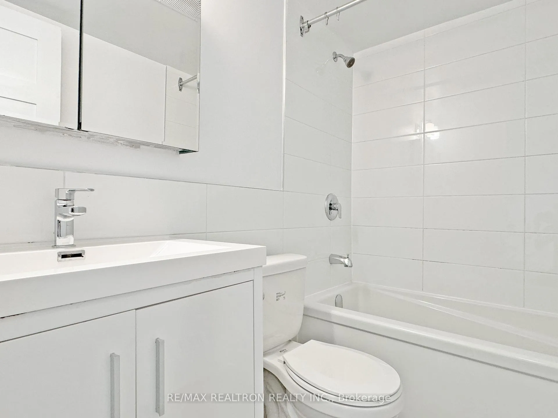 Photo 8 of Unit 1009, 1500 Bathurst Street, Toronto, Humewood-Cedarvale — HOMEH