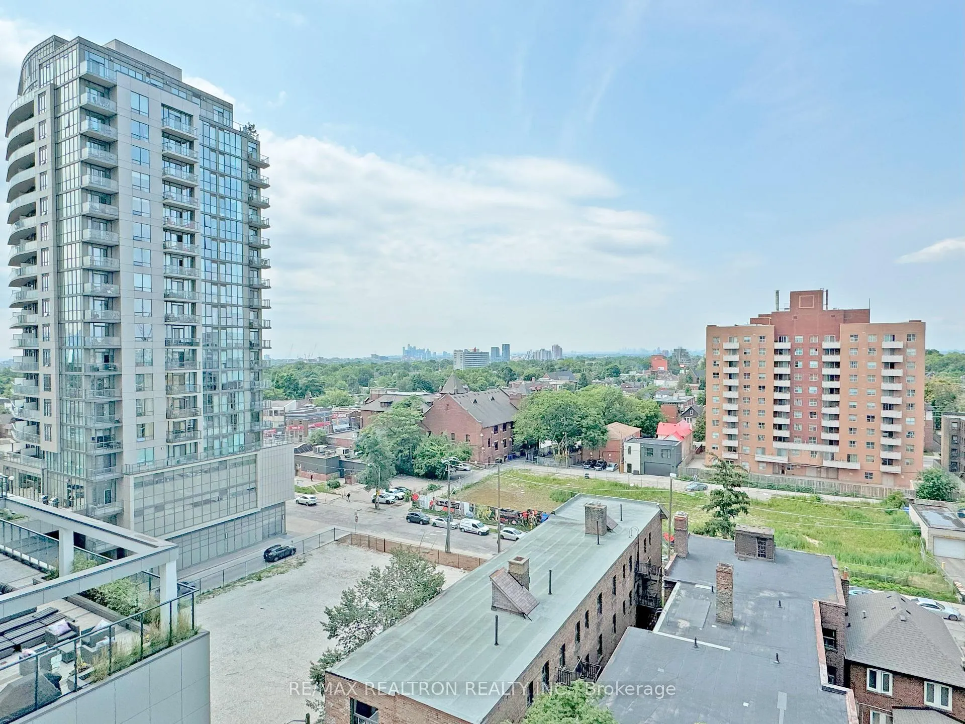Photo 10 of Unit 1009, 1500 Bathurst Street, Toronto, Humewood-Cedarvale — HOMEH