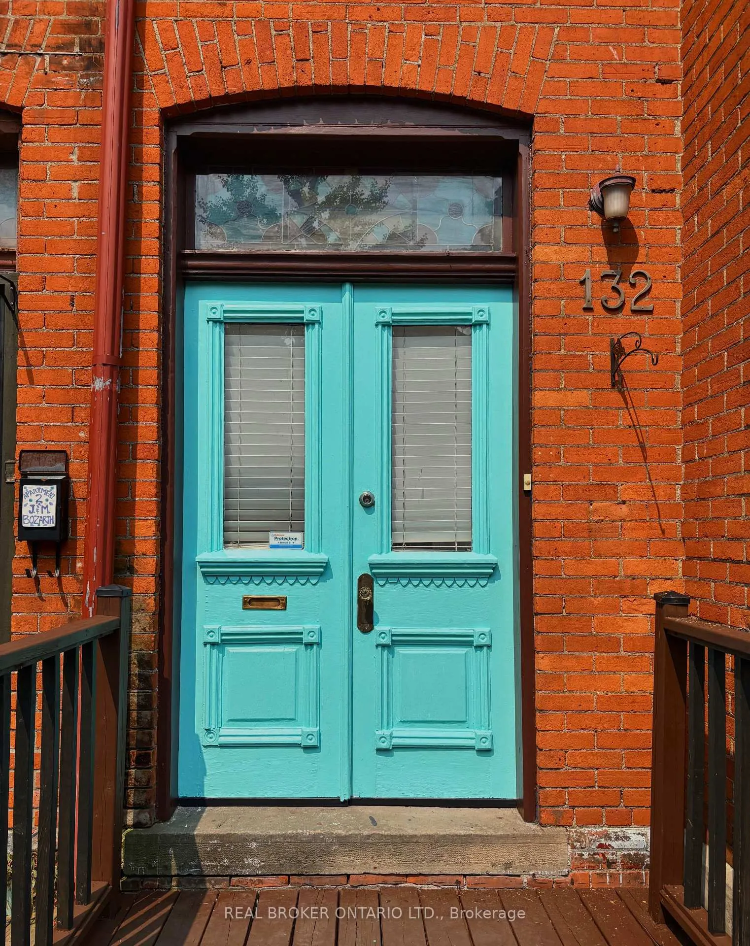 Photo 2 of 132 Grant Avenue, Hamilton, Stinson — HOMEH