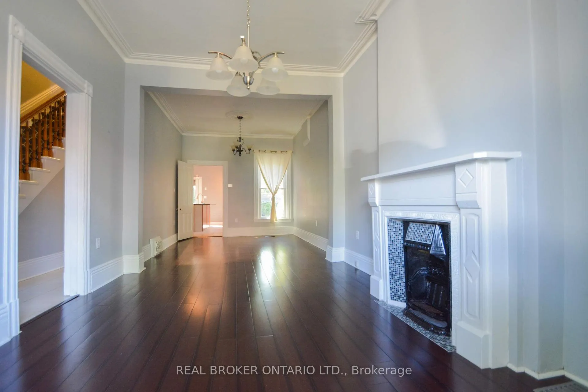 Photo 5 of 132 Grant Avenue, Hamilton, Stinson — HOMEH