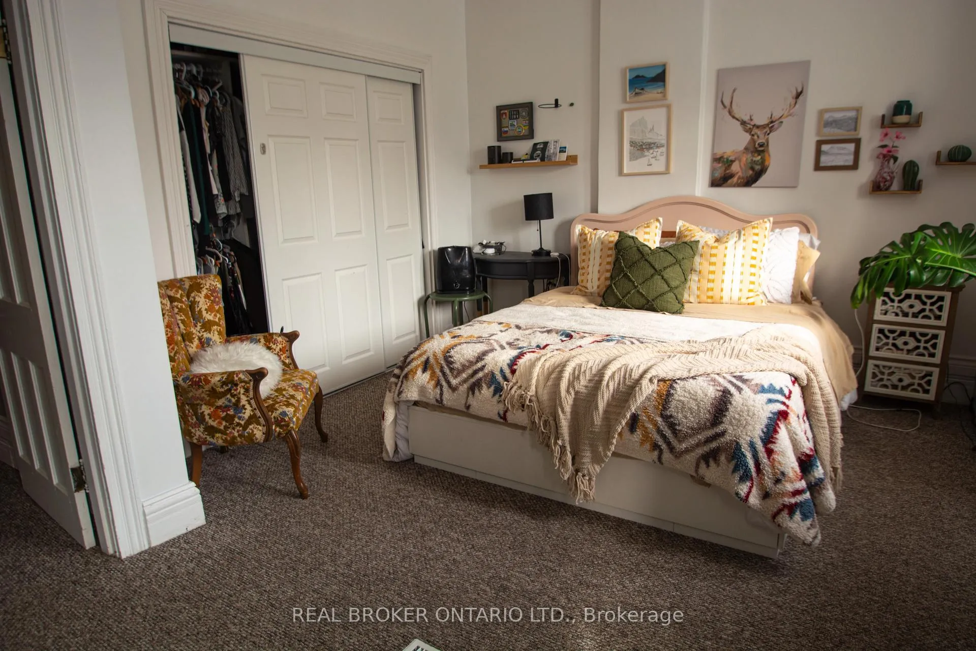 Photo 13 of 132 Grant Avenue, Hamilton, Stinson — HOMEH