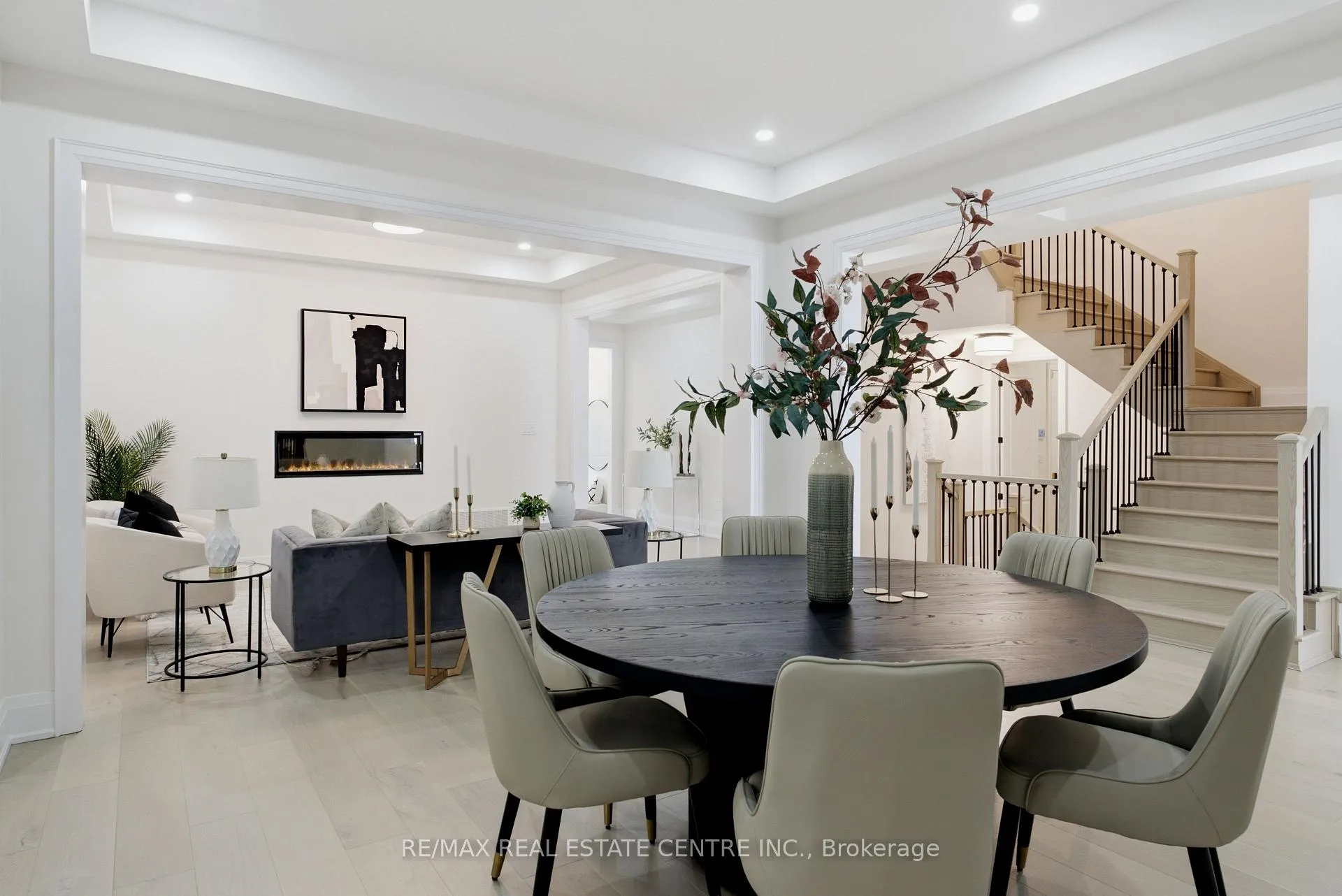 Photo 8 of 145 Brant Drive, Vaughan, Vellore Village — HOMEH