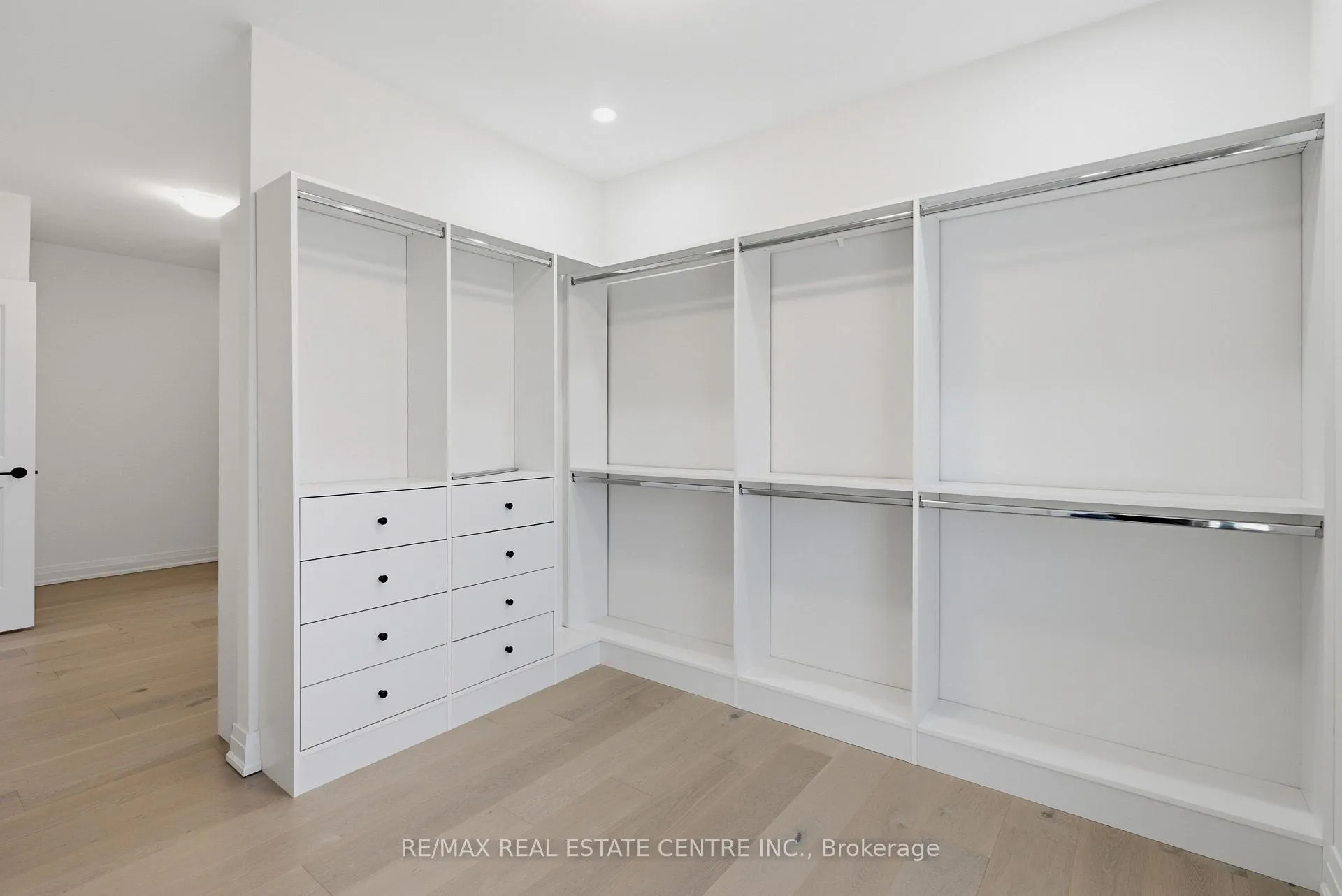 Photo 20 of 145 Brant Drive, Vaughan, Vellore Village — HOMEH