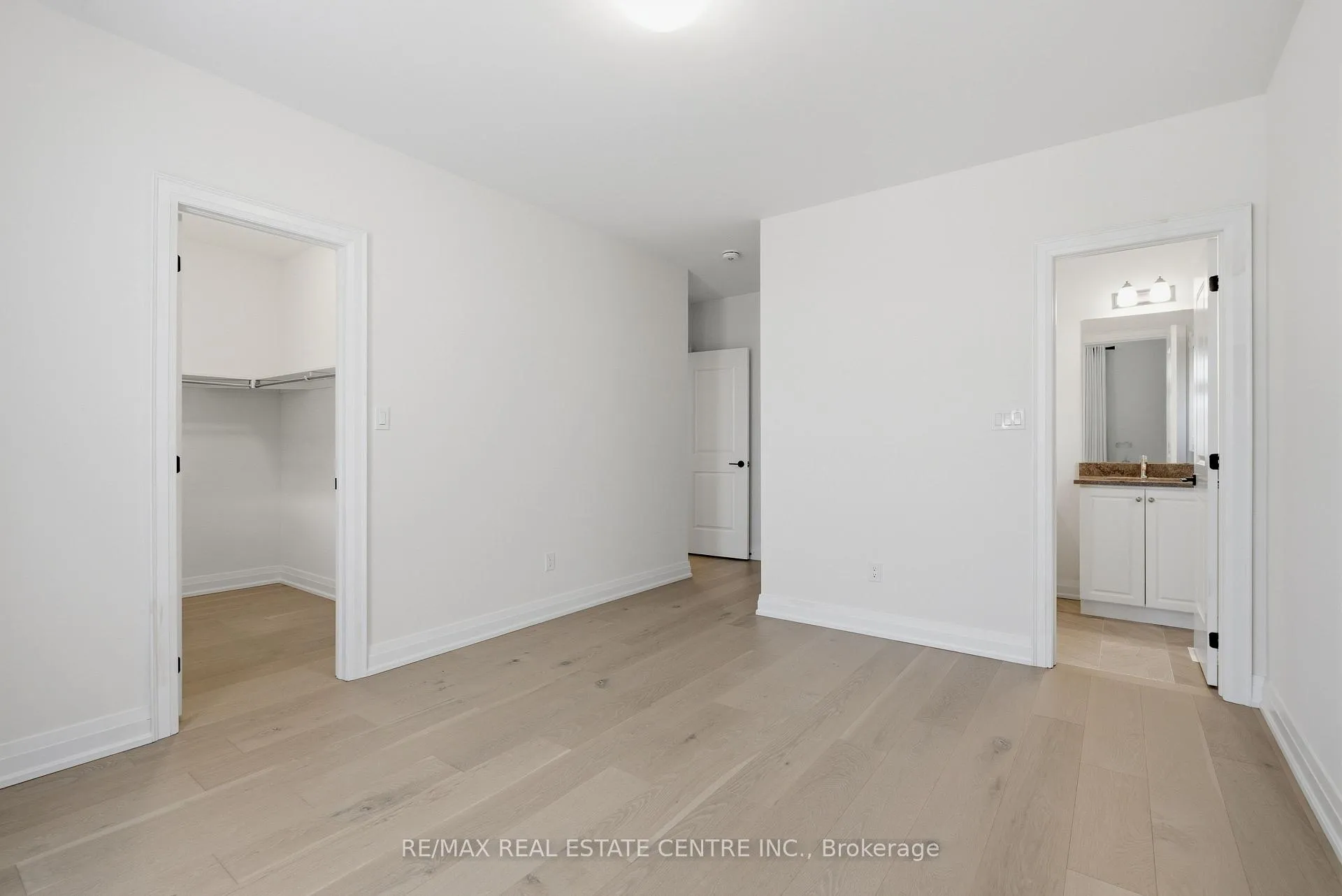 Photo 29 of 145 Brant Drive, Vaughan, Vellore Village — HOMEH