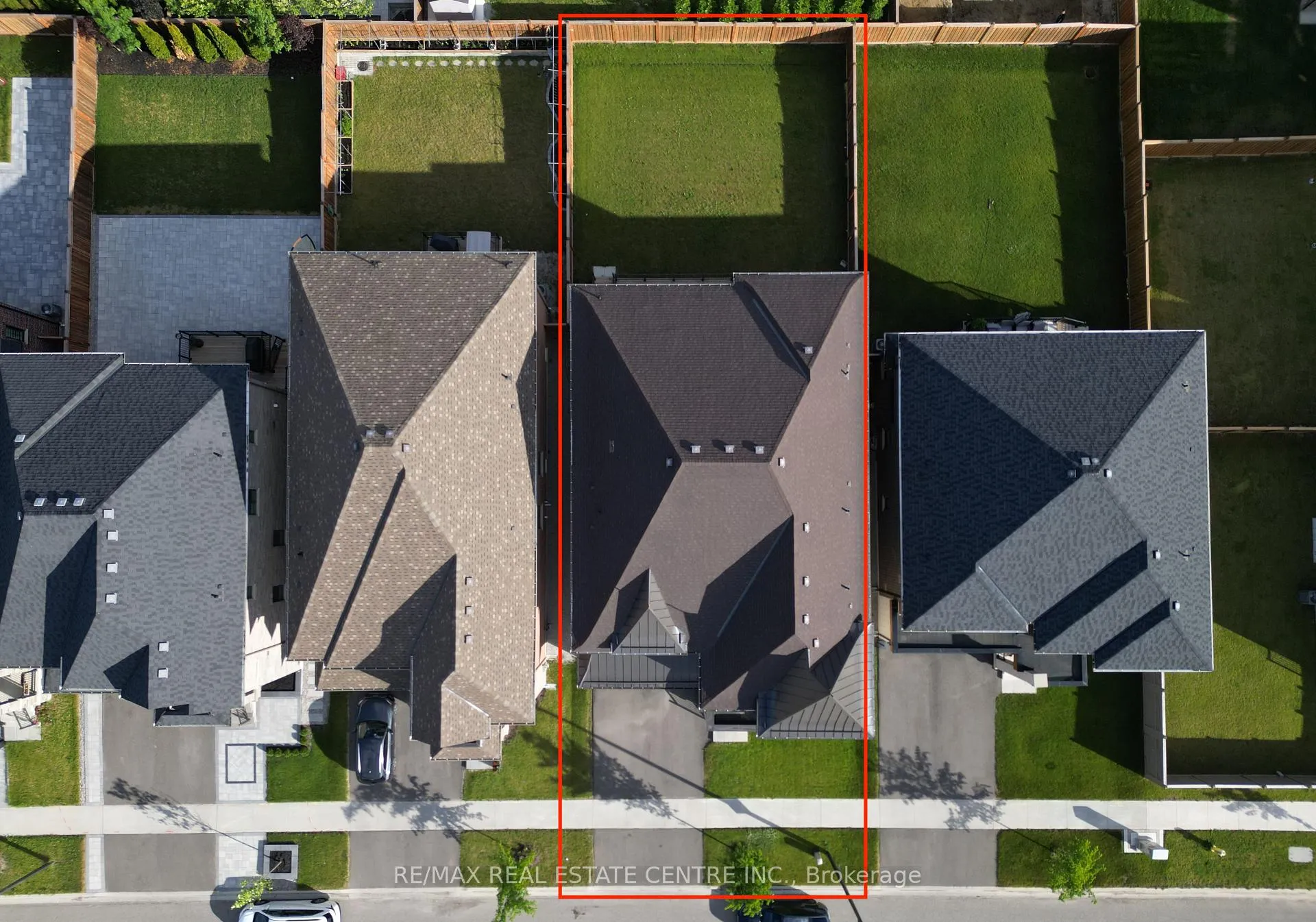 Photo 40 of 145 Brant Drive, Vaughan, Vellore Village — HOMEH