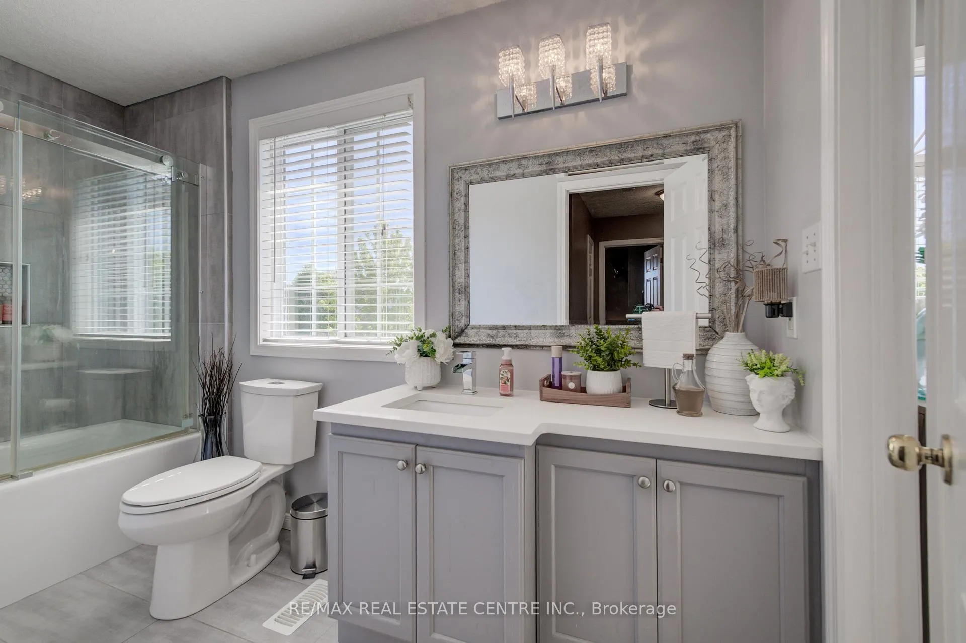 Photo 15 of 101 Edgemere Drive, Cambridge — HOMEH