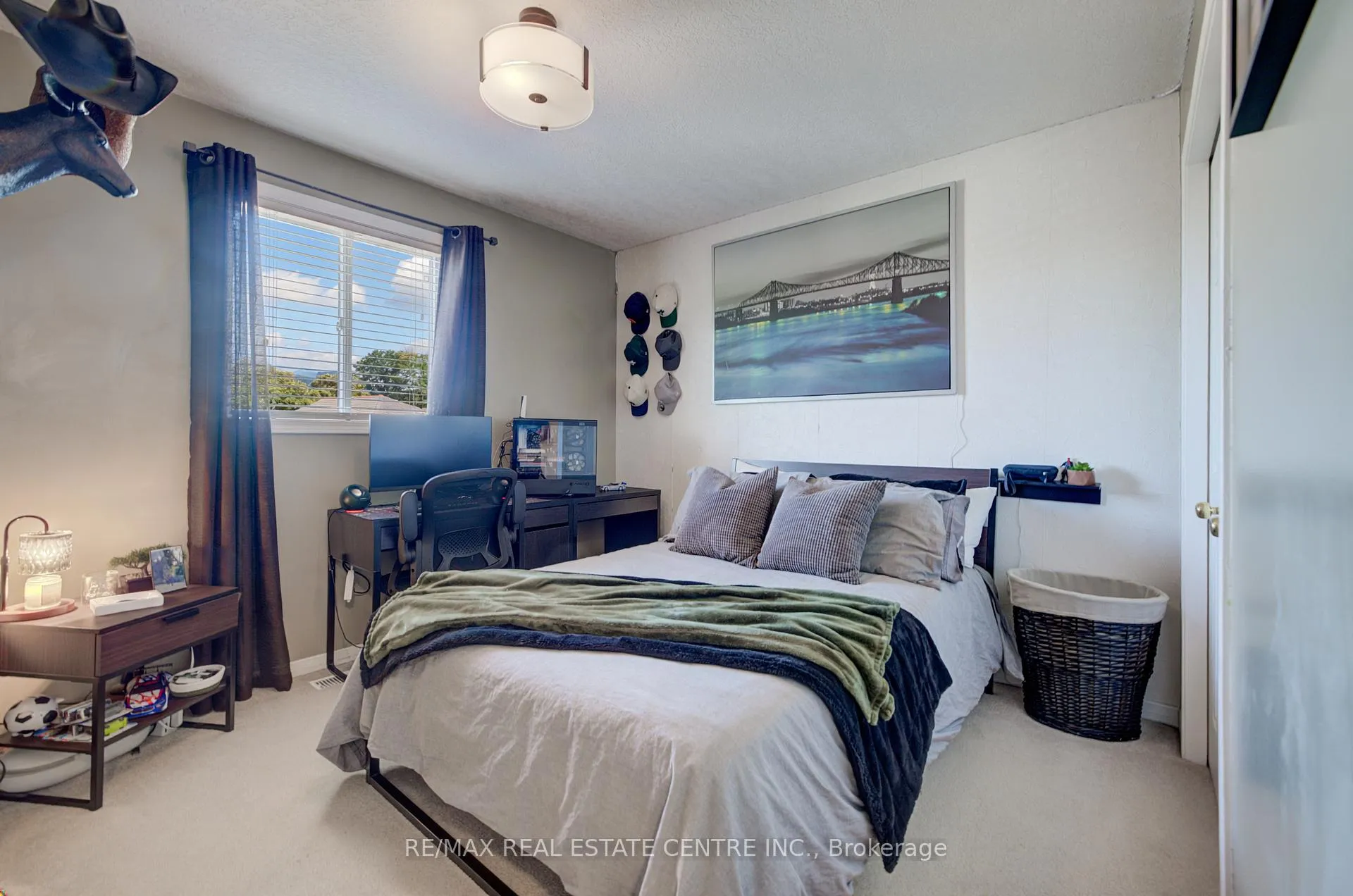 Photo 16 of 101 Edgemere Drive, Cambridge — HOMEH