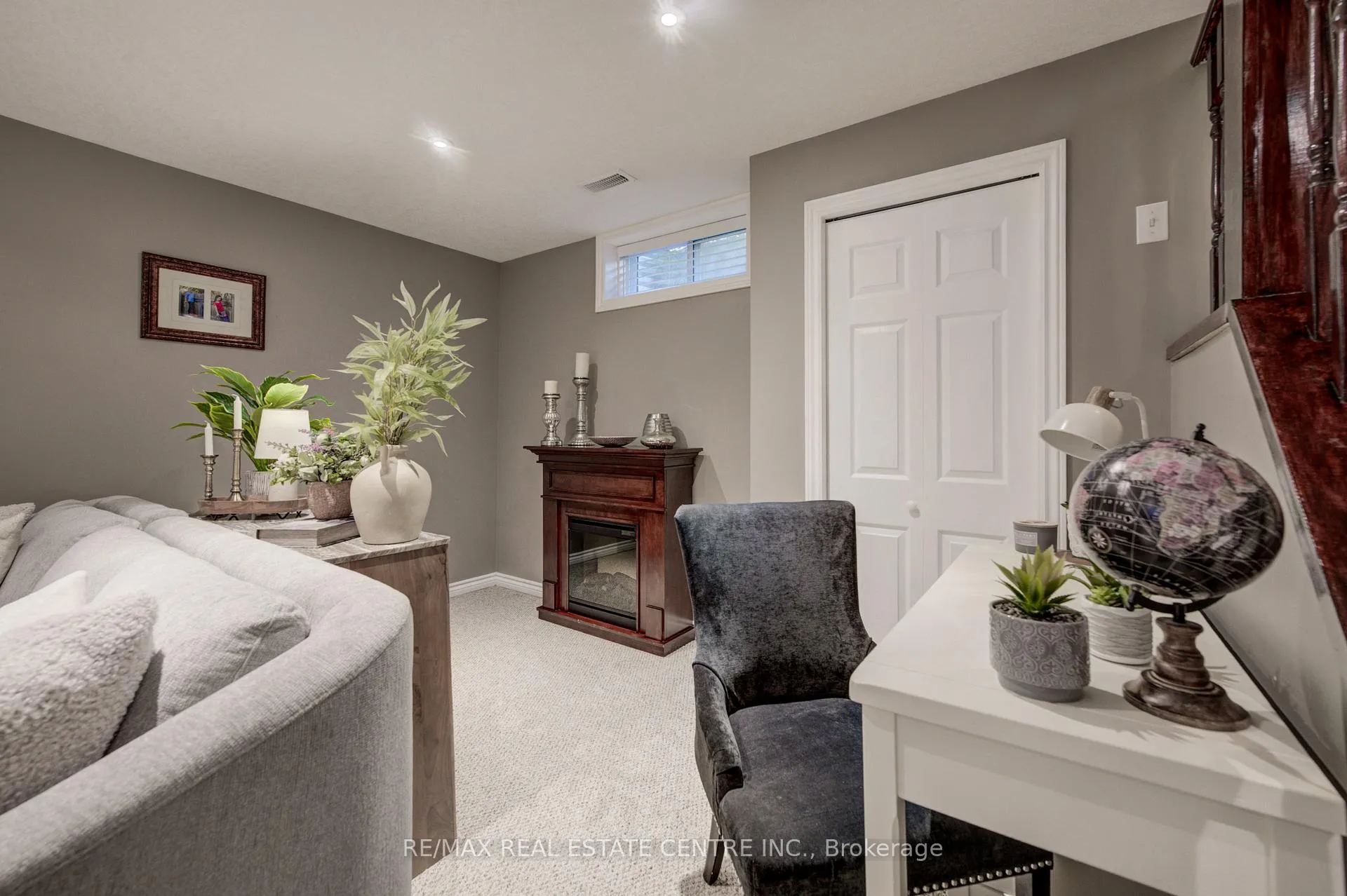 Photo 18 of 101 Edgemere Drive, Cambridge — HOMEH