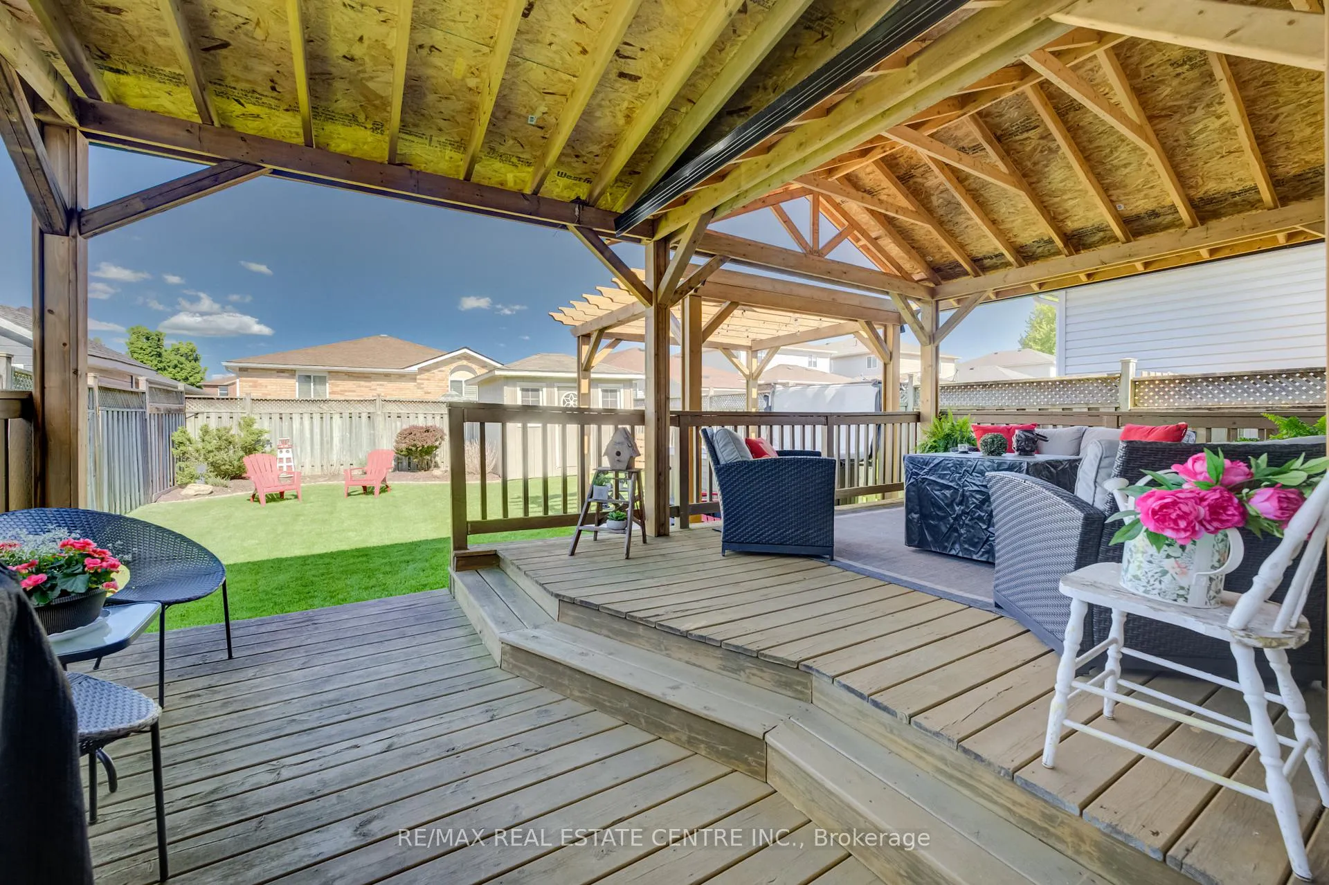 Photo 20 of 101 Edgemere Drive, Cambridge — HOMEH
