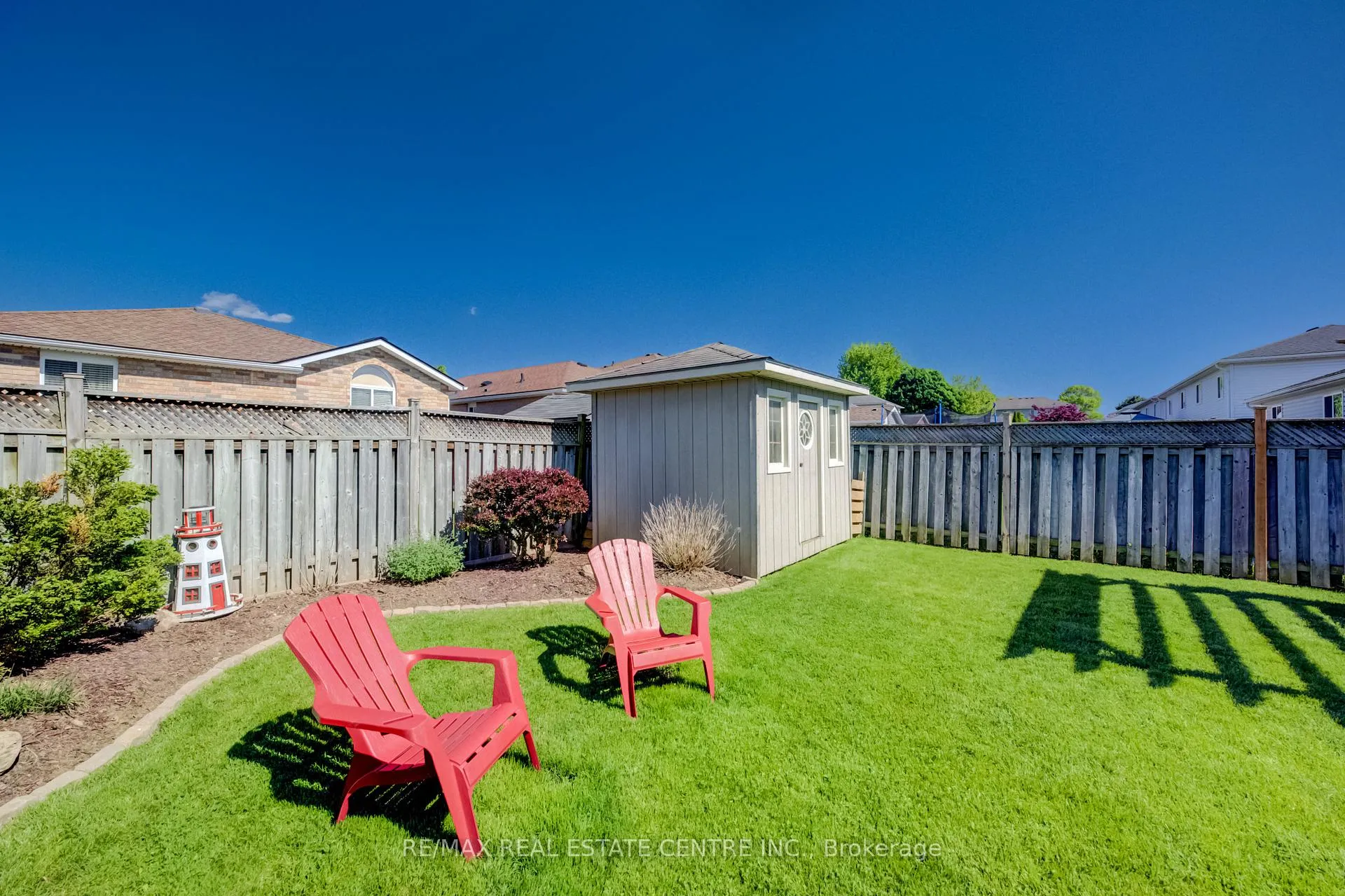 Photo 26 of 101 Edgemere Drive, Cambridge — HOMEH