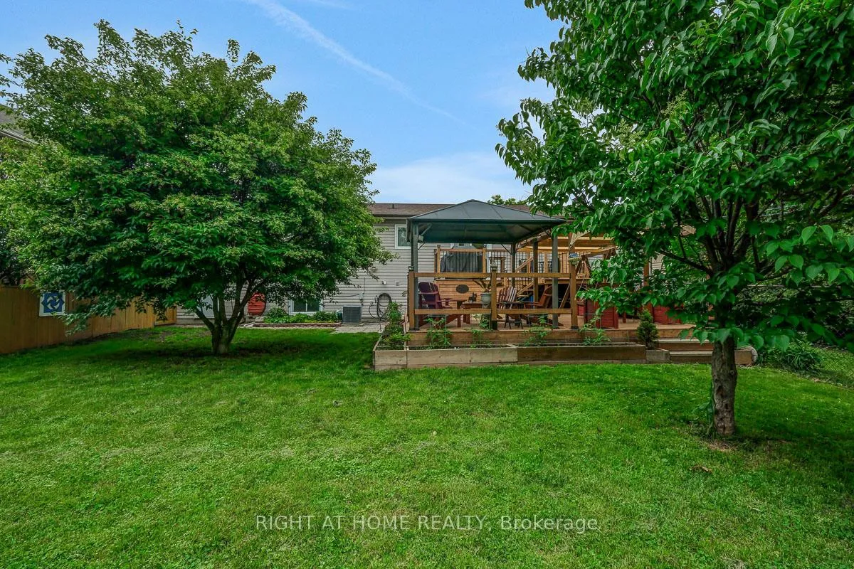 Photo 41 of 300 Maple Street, Russell, Village of Russell — HOMEH