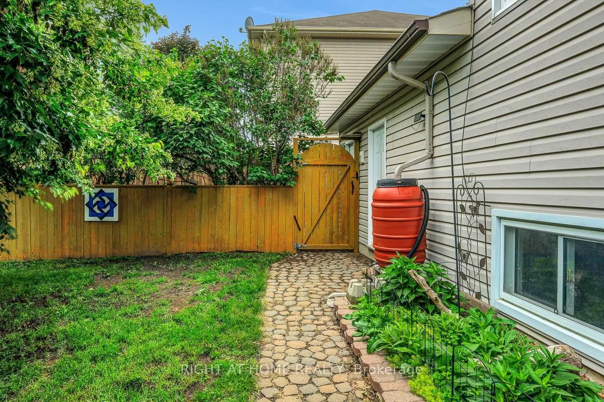 Photo 44 of 300 Maple Street, Russell, Village of Russell — HOMEH
