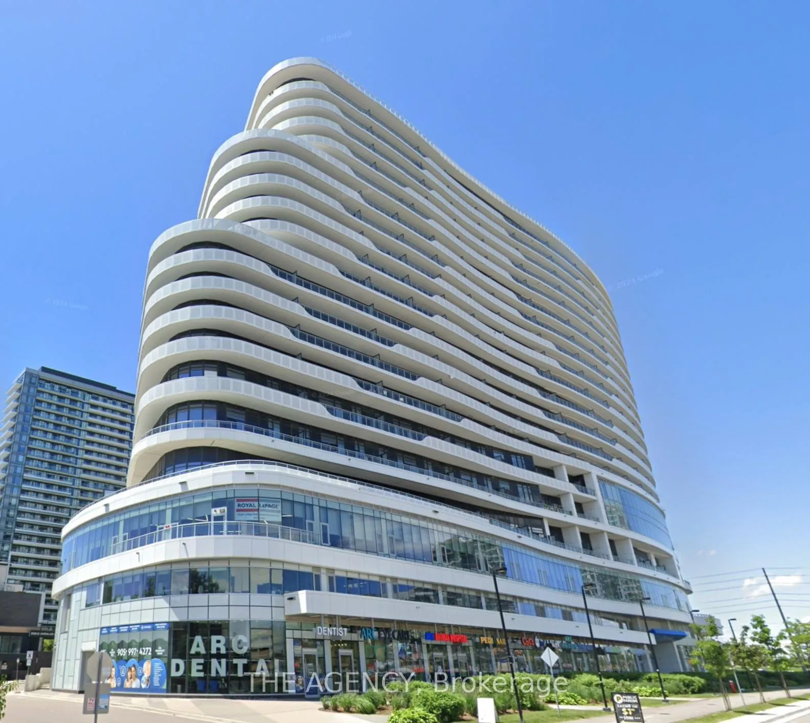 Front of Unit 301, 2520 Eglinton Avenue W