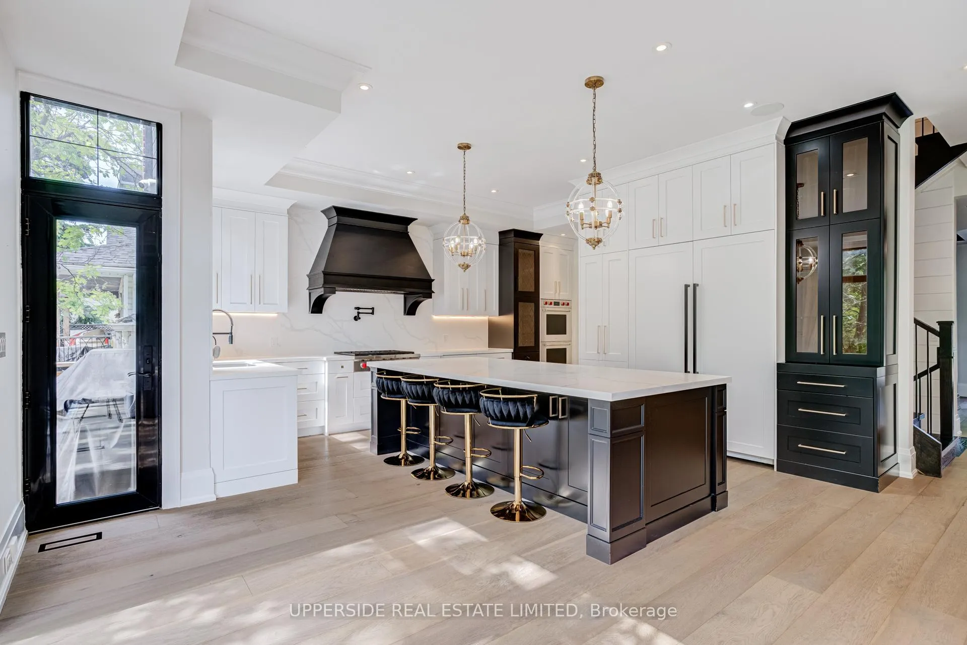 Photo 7 of 152 Wells Street, Aurora, Aurora Village — HOMEH