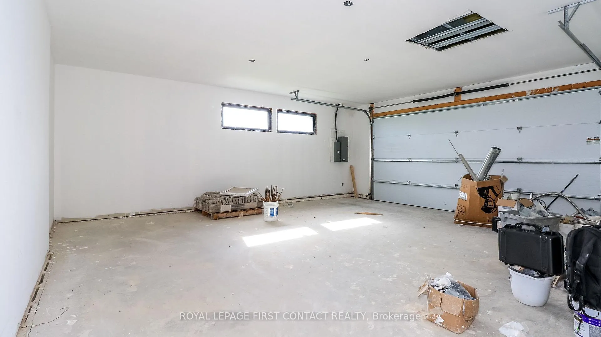 Photo 14 of 9694 6 7 Nottawasaga Side Road, Clearview, Rural Clearview — HOMEH