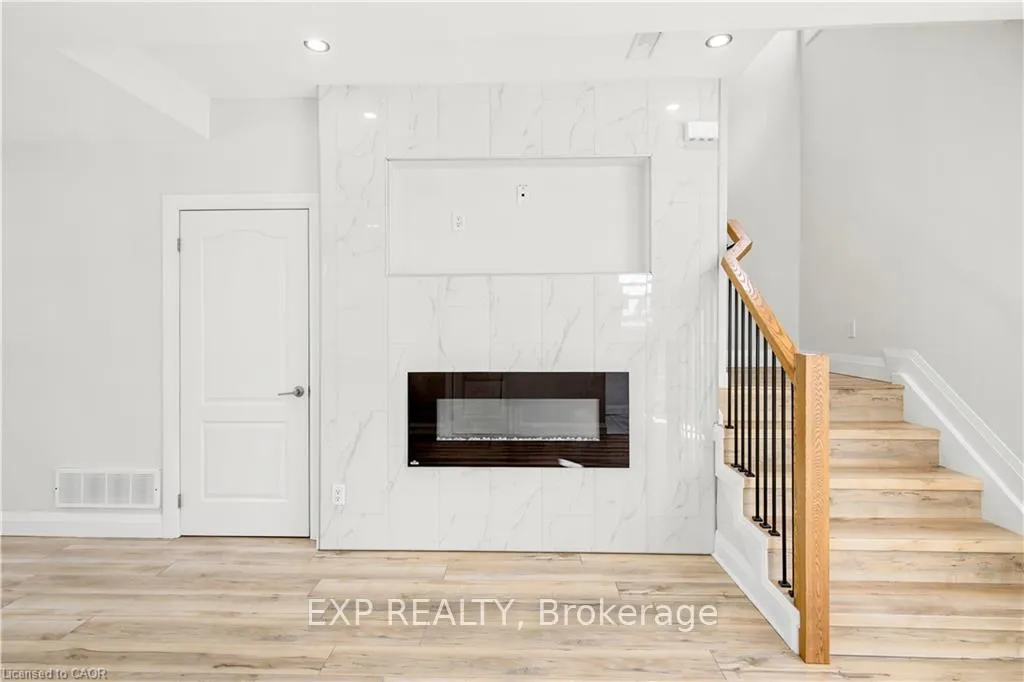 Photo 11 of 131 St George Street, Kitchener, Cedar Hill — HOMEH