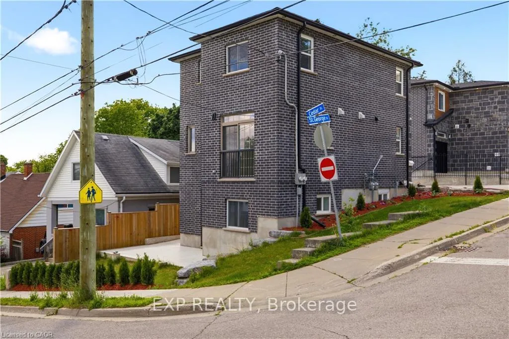 Photo 32 of 131 St George Street, Kitchener, Cedar Hill — HOMEH