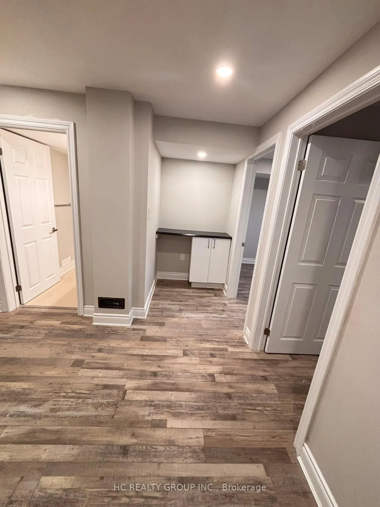 Photo 5 of Unit Basement, 4 Finley Way, Markham, Cedarwood — HOMEH