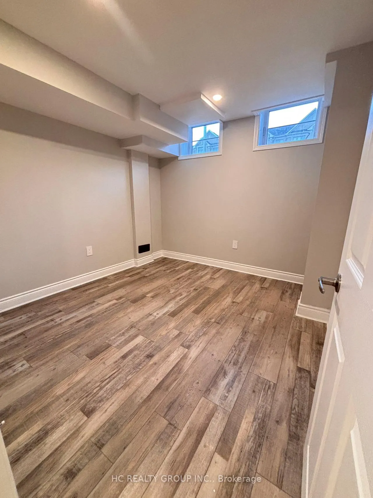 Photo 7 of Unit Basement, 4 Finley Way, Markham, Cedarwood — HOMEH