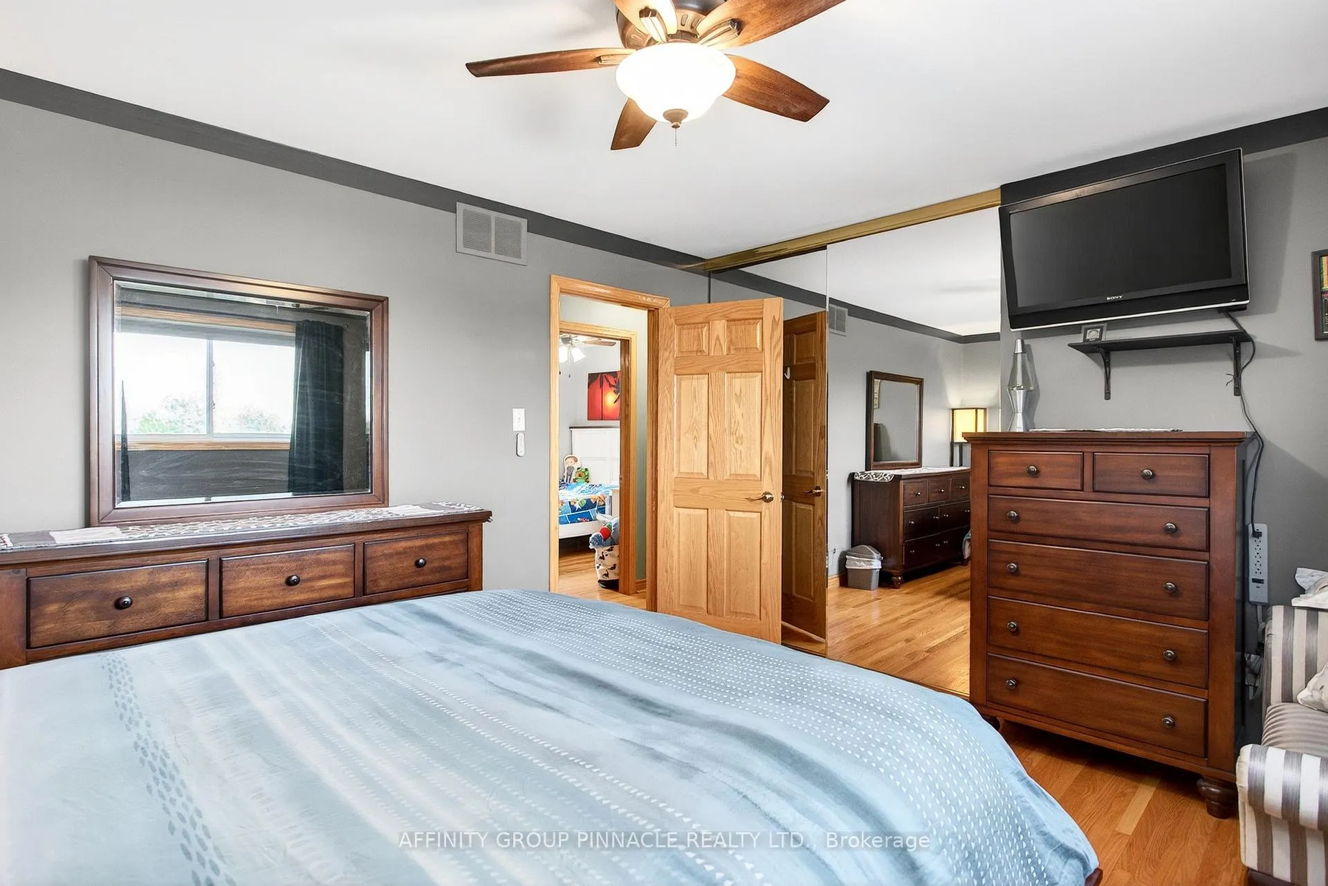 Photo 16 of 17 Edgewood Drive E, Kawartha Lakes, Lindsay — HOMEH