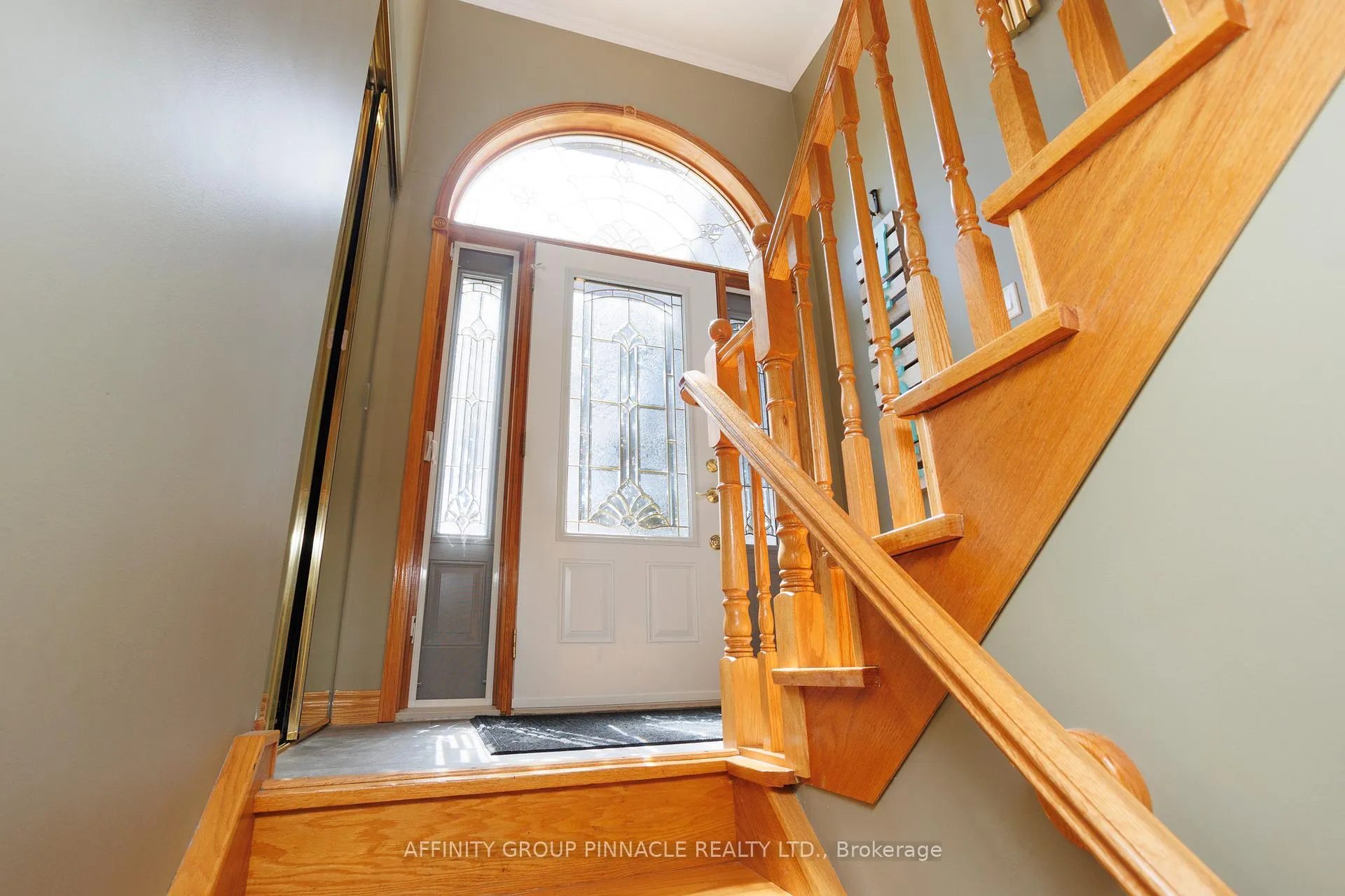 Photo 21 of 17 Edgewood Drive E, Kawartha Lakes, Lindsay — HOMEH