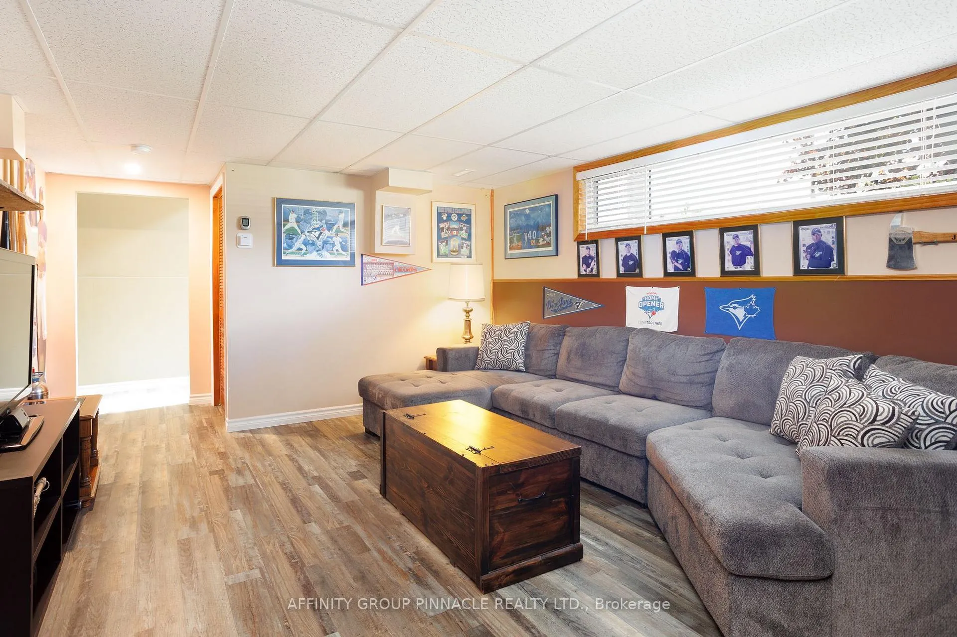 Photo 24 of 17 Edgewood Drive E, Kawartha Lakes, Lindsay — HOMEH