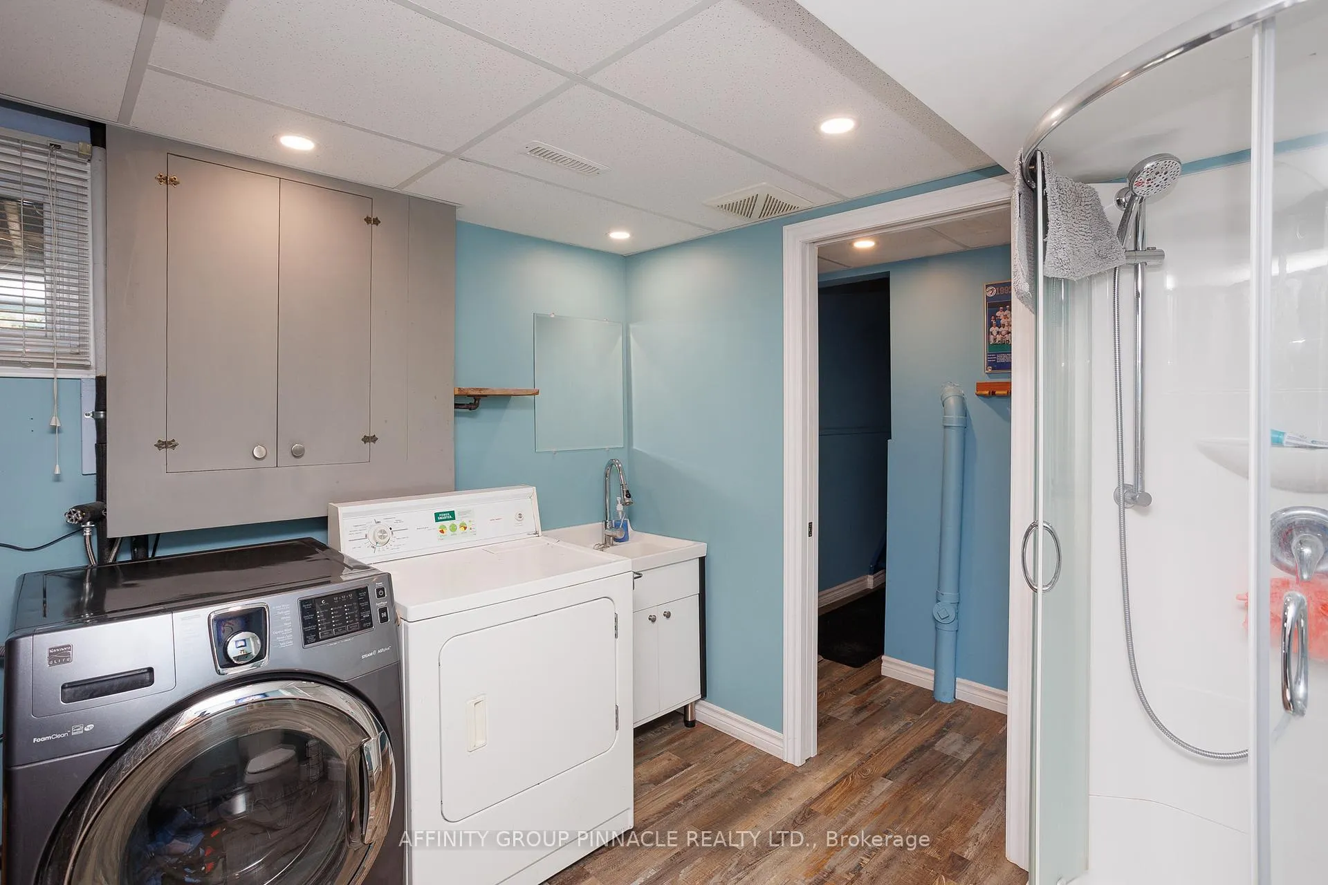 Photo 26 of 17 Edgewood Drive E, Kawartha Lakes, Lindsay — HOMEH